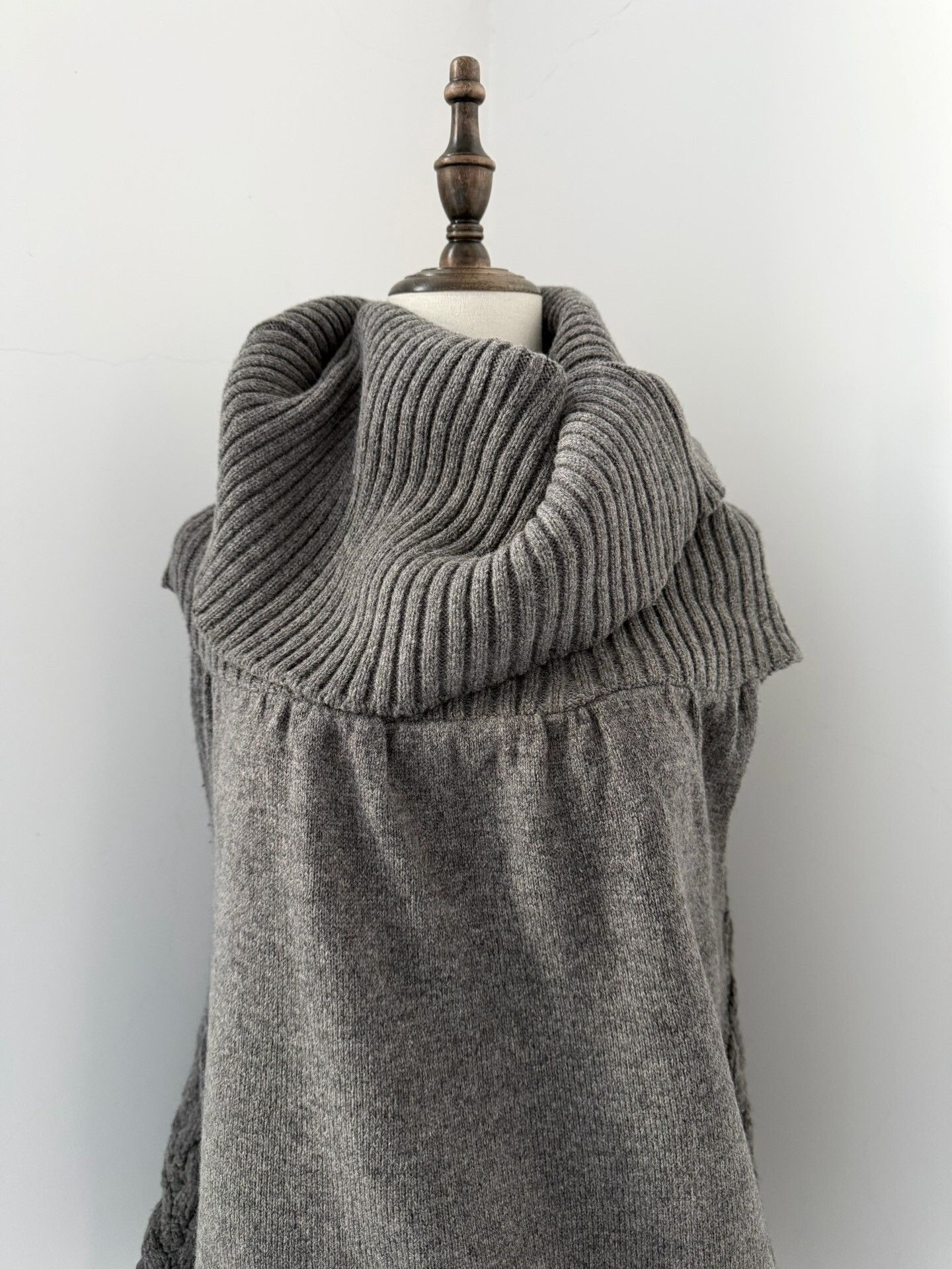 Rei Kawakubo Comme des Garçons 2010 Tao Sleeveless Knit Top Size M / US 6-8 / IT 42-44 - 5 Thumbnail