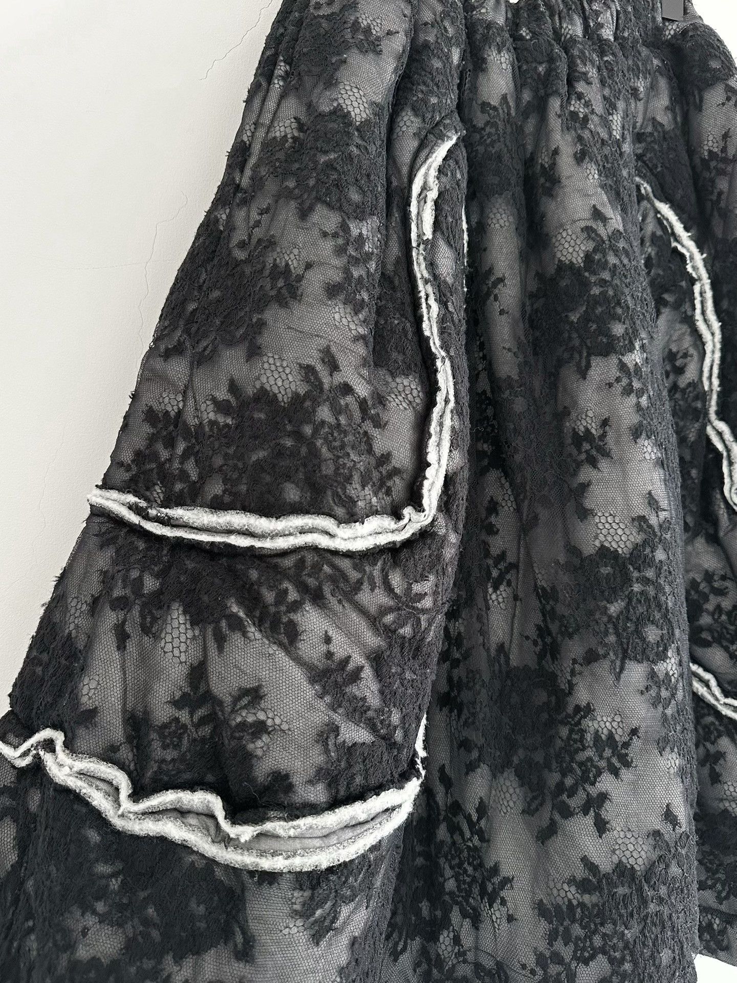 Rei Kawakubo Comme des Garçons 2017 Wool Lace Skirt Size 32" / US 10 / IT 46 - 5 Thumbnail