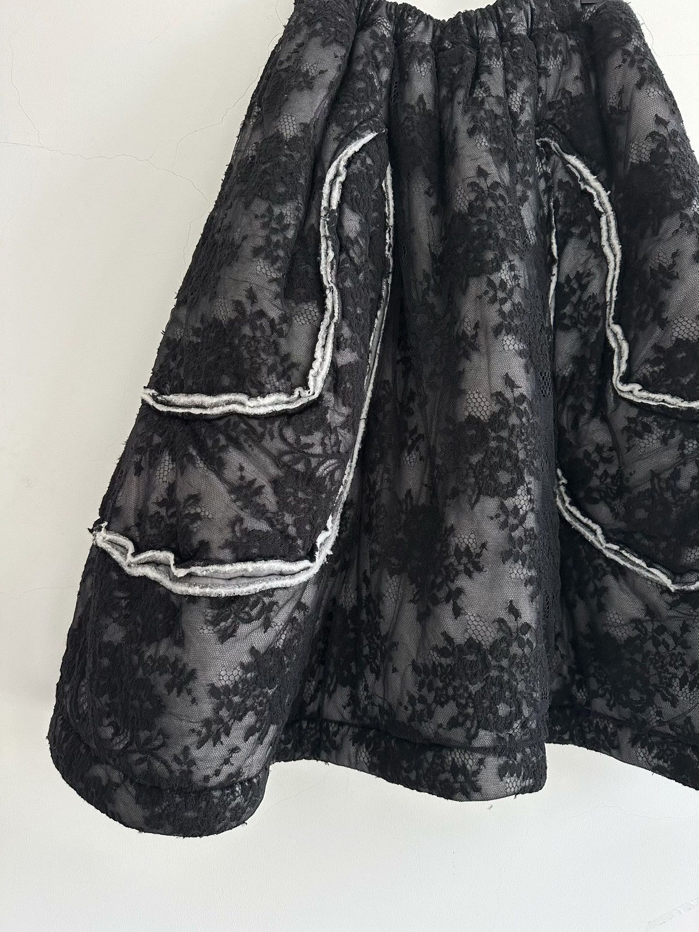Rei Kawakubo Comme des Garçons 2017 Wool Lace Skirt Size 32" / US 10 / IT 46 - 2 Thumbnail