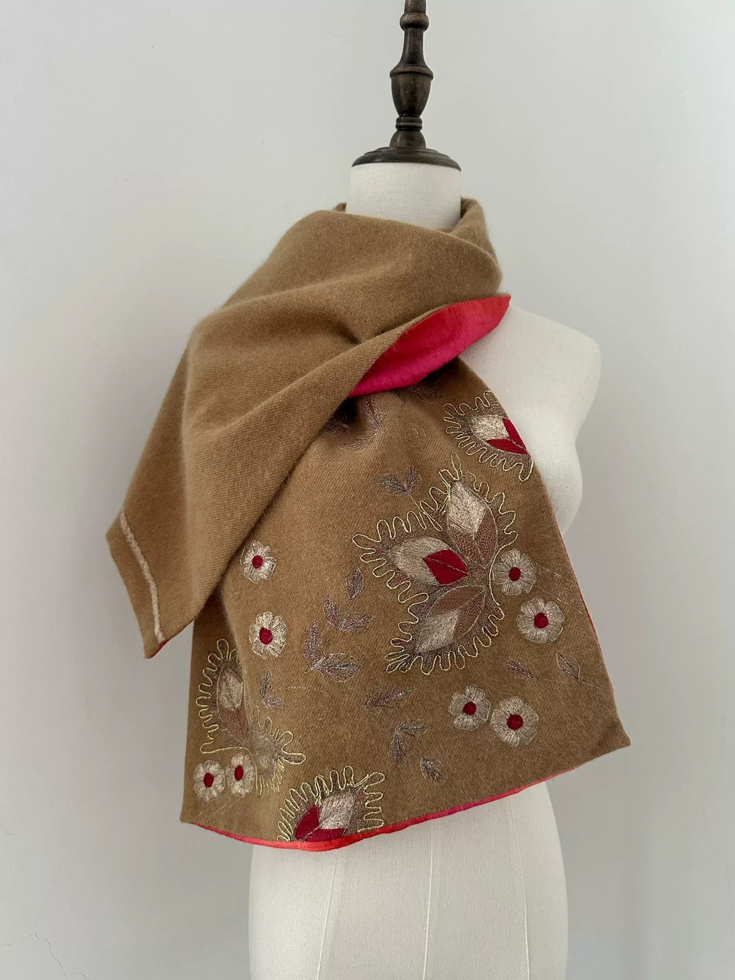 Dries Van Noten Dries Van Noten 90s Embroidered Wool Scarf Size ONE SIZE - 2 Thumbnail