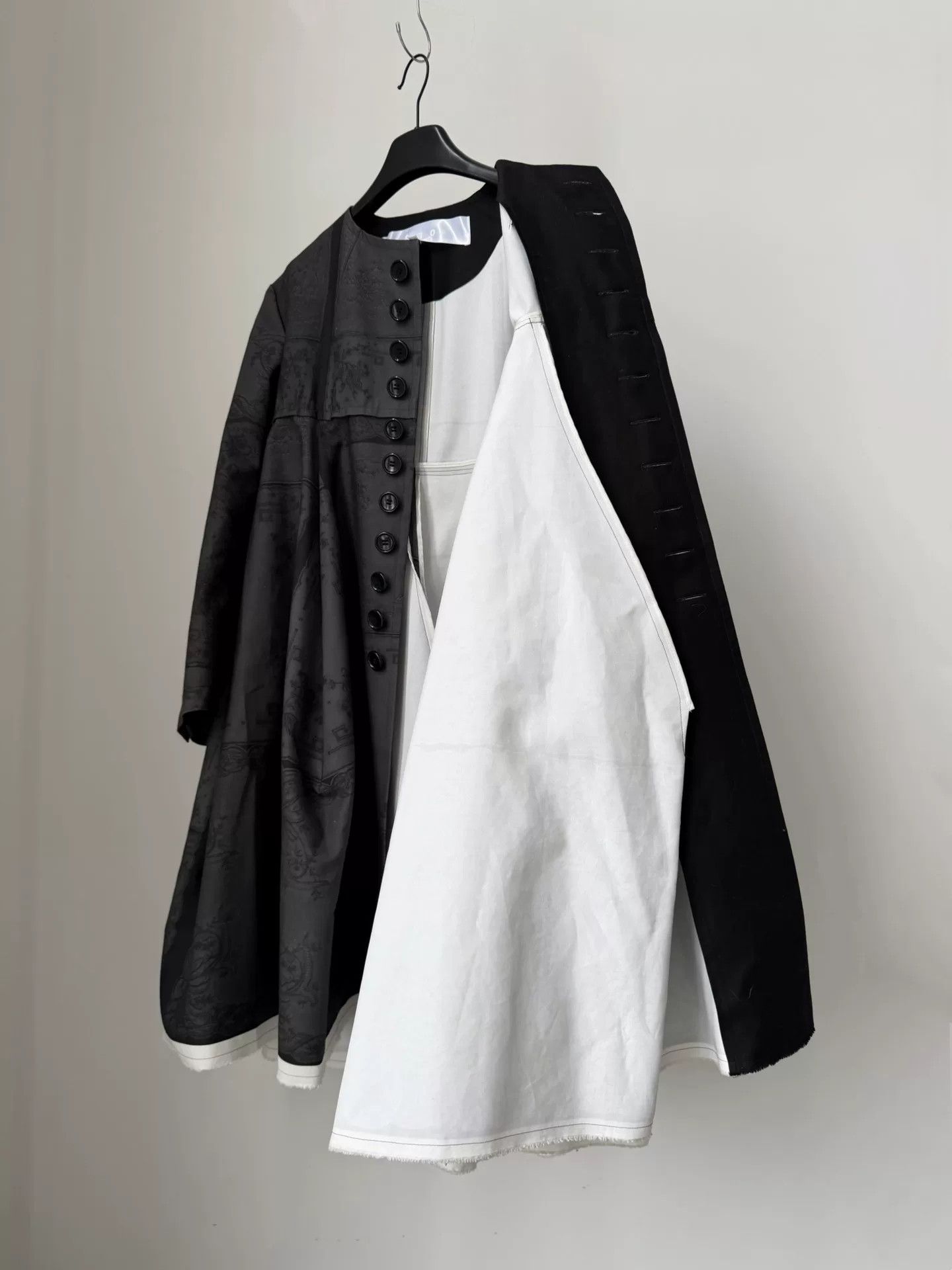 Comme des Garcons Comme des Garçons 2022SS TAO Oversized Coat Size US S / EU 44-46 / 1 - 4 Thumbnail