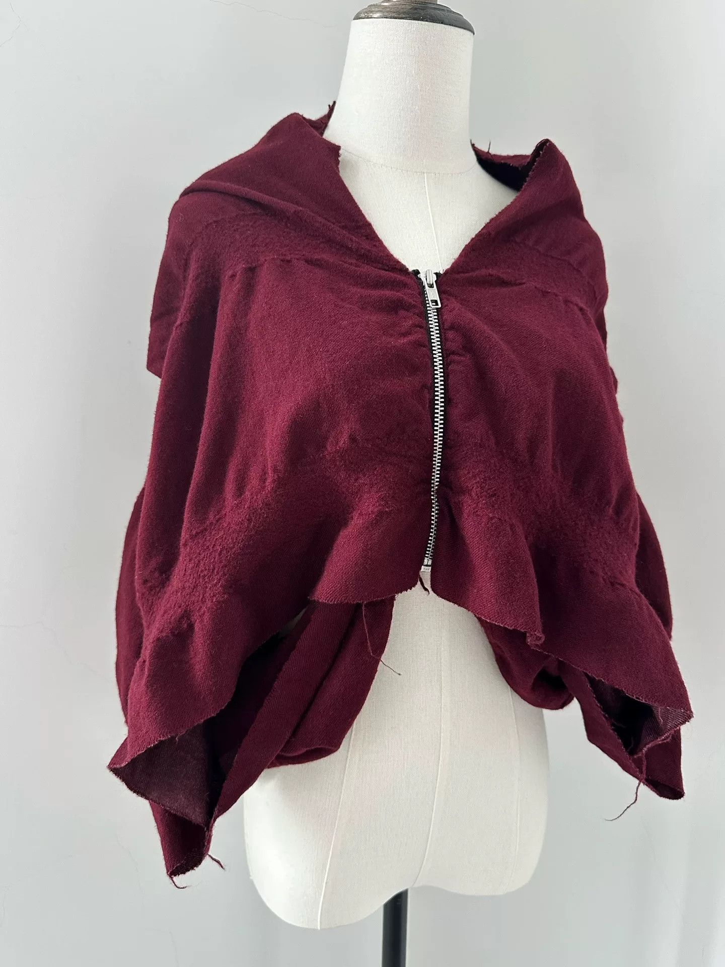 Comme des Garcons Comme des Garçons Tricot Deformed Cape Size M / US 6-8 / IT 42-44 - 3 Thumbnail
