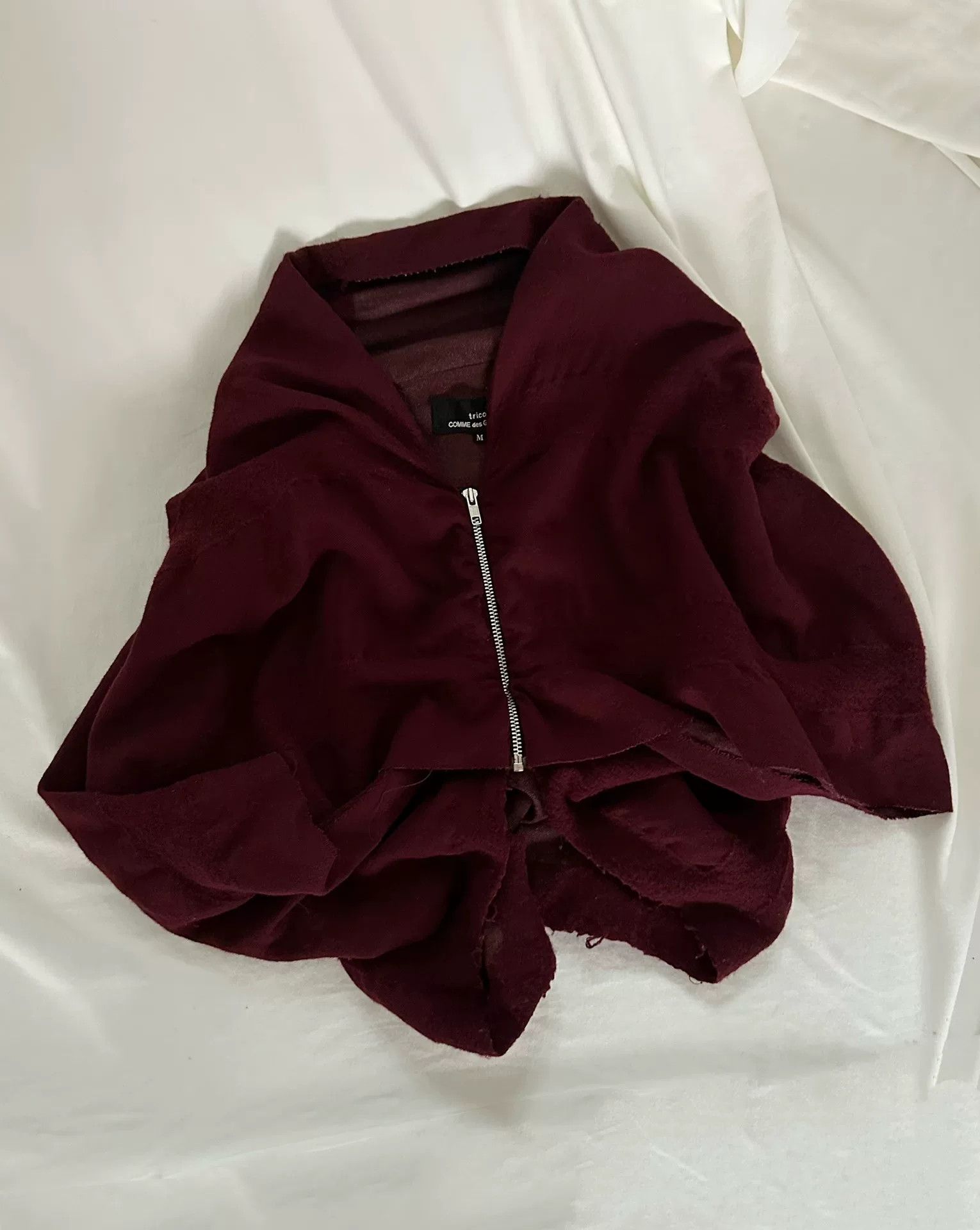 Comme des Garcons Comme des Garçons Tricot Deformed Cape Size M / US 6-8 / IT 42-44 - 5 Thumbnail