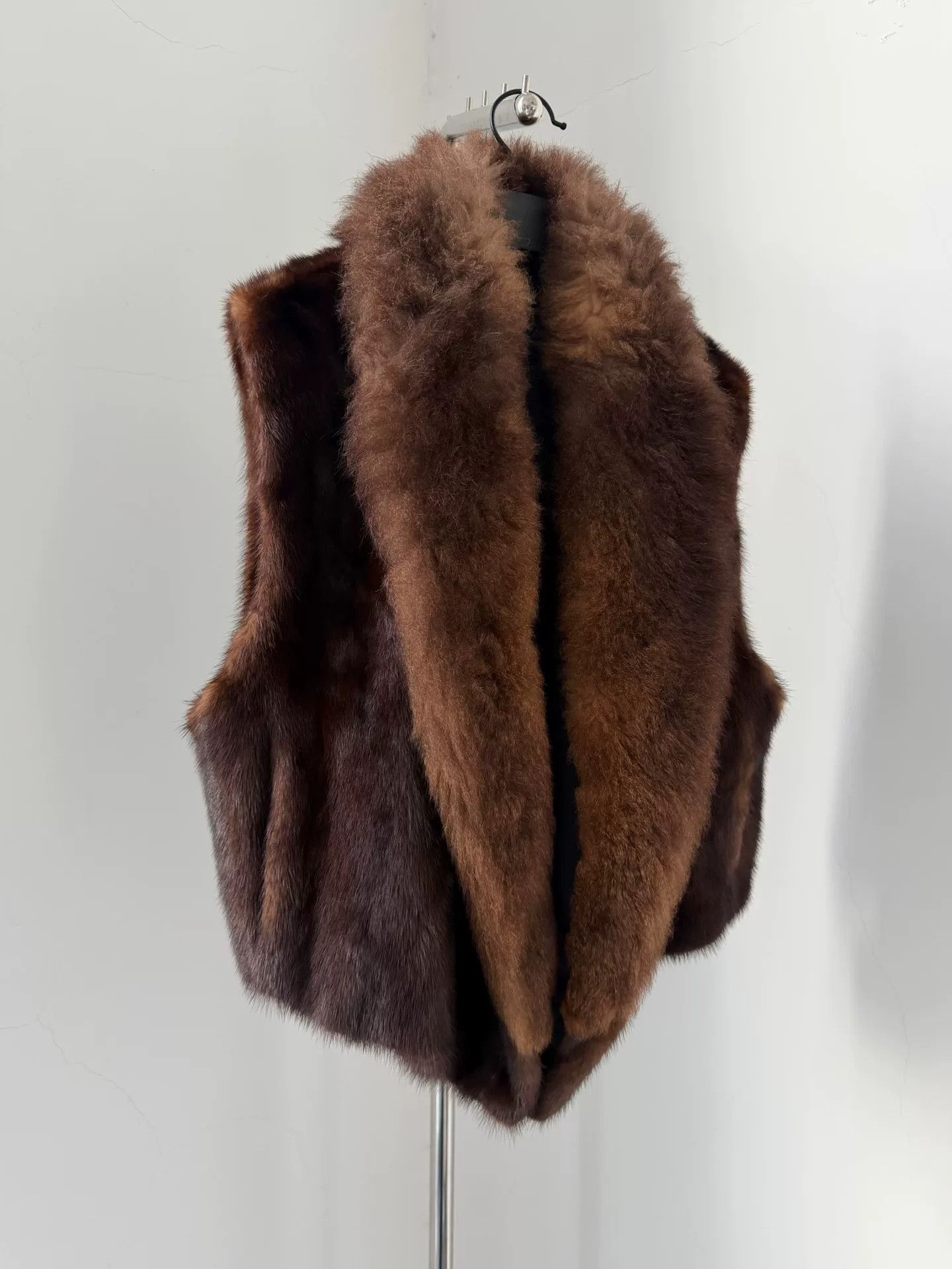 Jean Paul Gaultier Jean Paul Gaultier 90s Mink Fur Vest Size US M / EU 48-50 / 2 - 4 Thumbnail