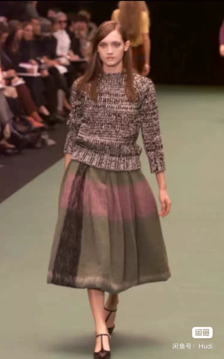 Dries Van Noten Dries Van Noten 2000 Runway Skirt Size 38" / US 16 / IT 52 - 2 Thumbnail