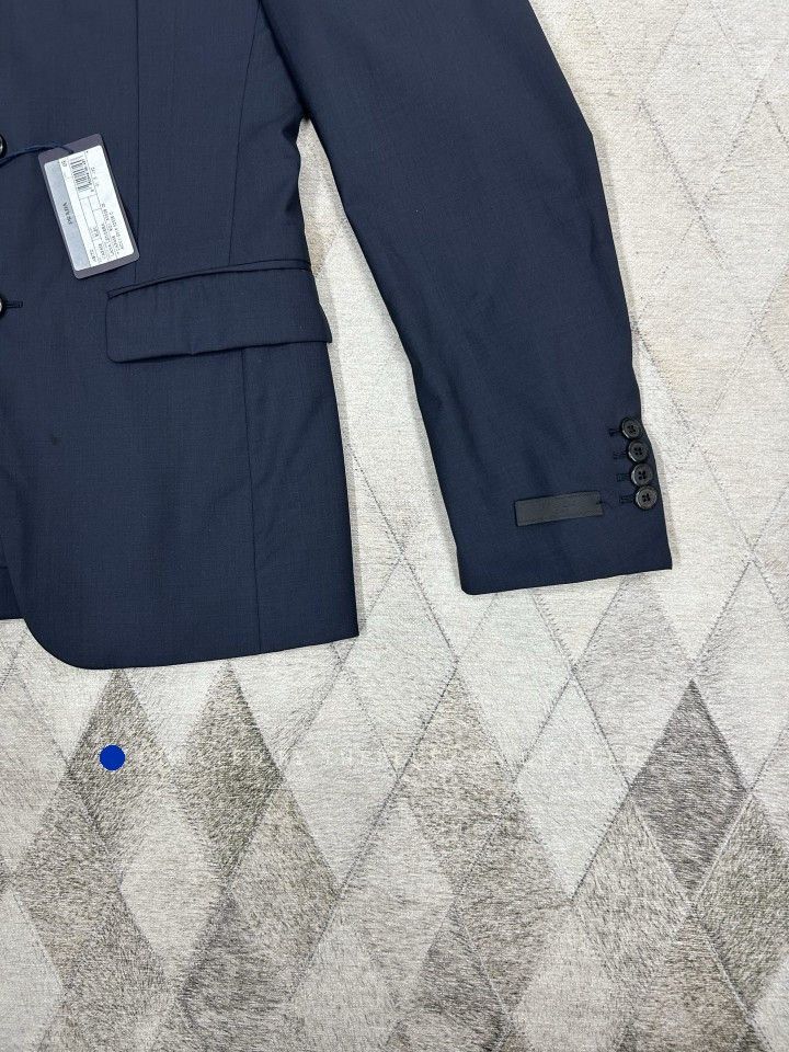 Prada Elegant Blue Wool Blazer in Size 36R Size US M / EU 48-50 / 2 - 7 Thumbnail