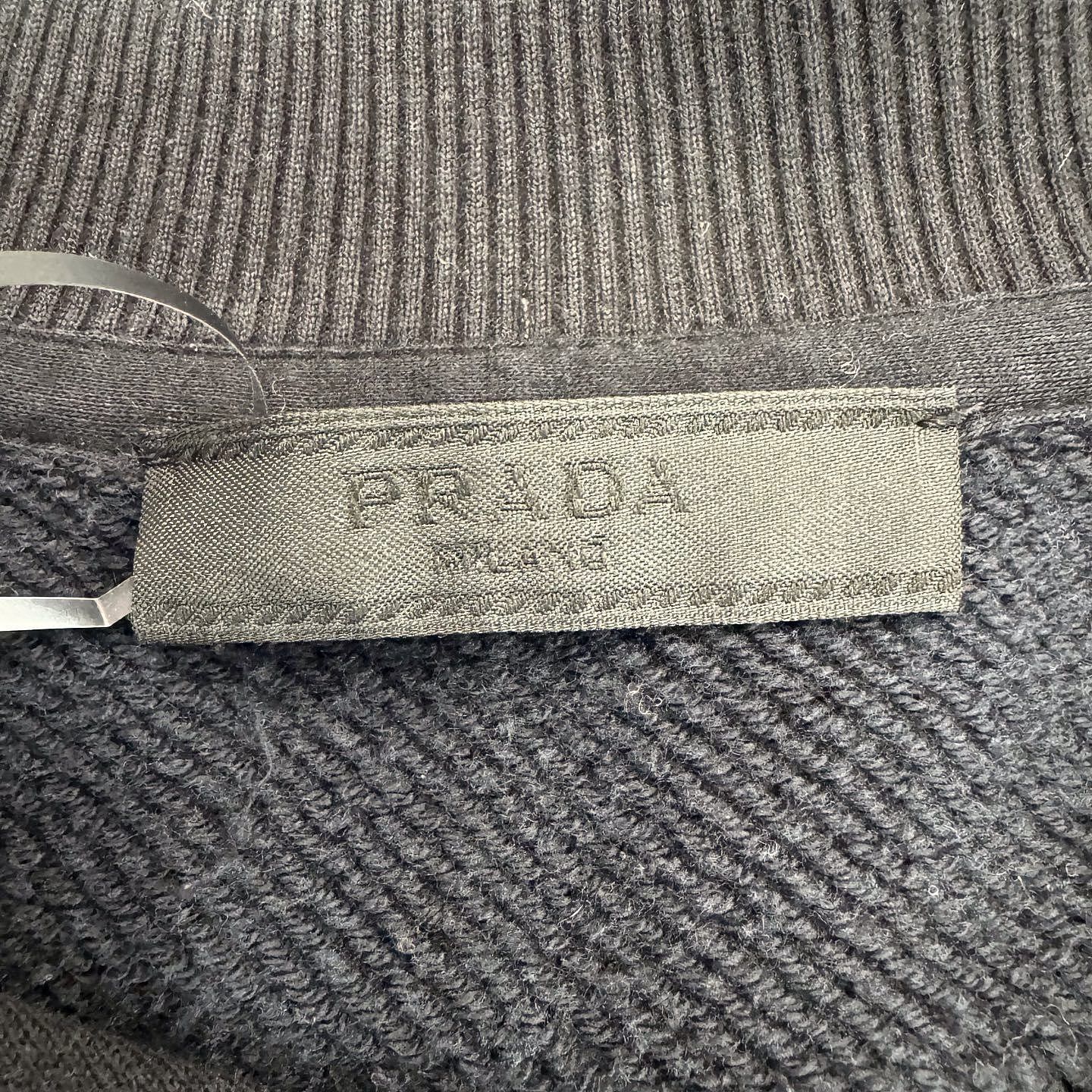 Prada Classic Black Logo Tab Sweatshirt Size US L / EU 52-54 / 3 - 3 Thumbnail