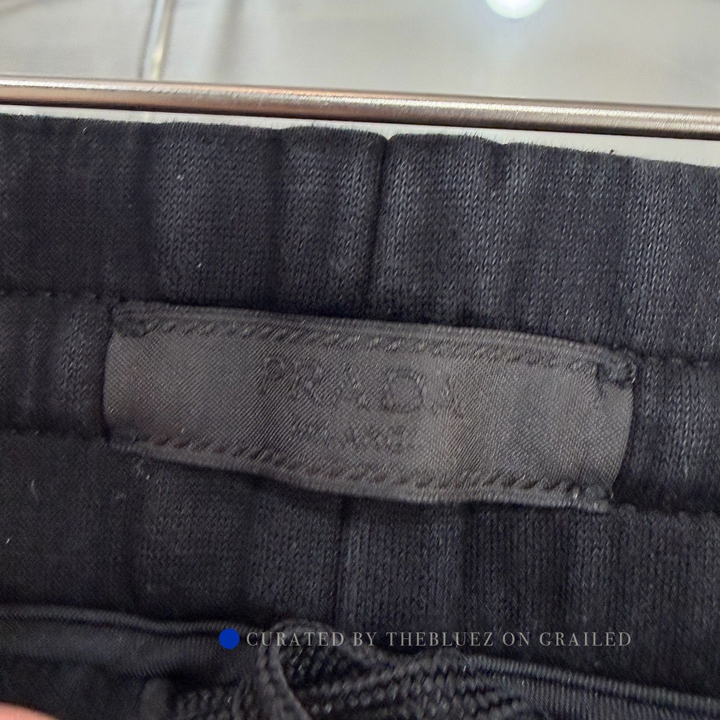 Prada Stylish Black Sweatpants with Logo Patch Size US 36 / EU 52 - 3 Thumbnail