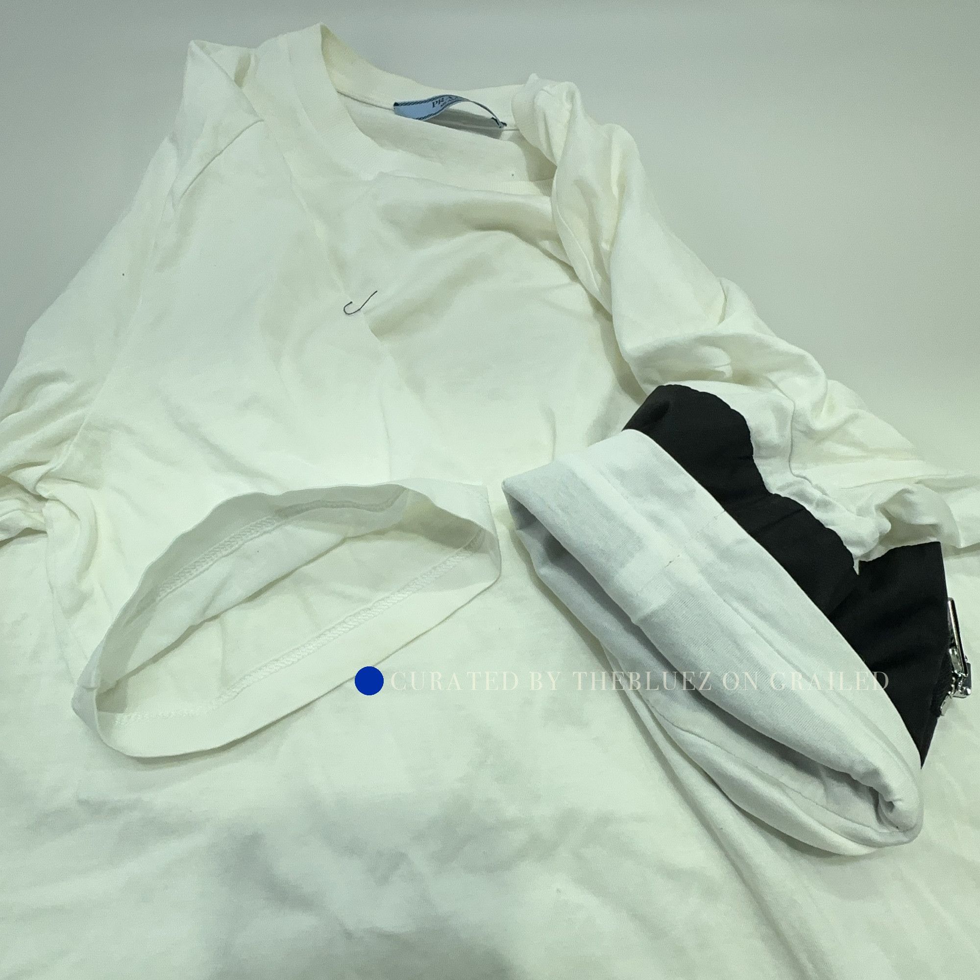 Prada Minimalist Logo Short Sleeve Tee Size US L / EU 52-54 / 3 - 10 Thumbnail
