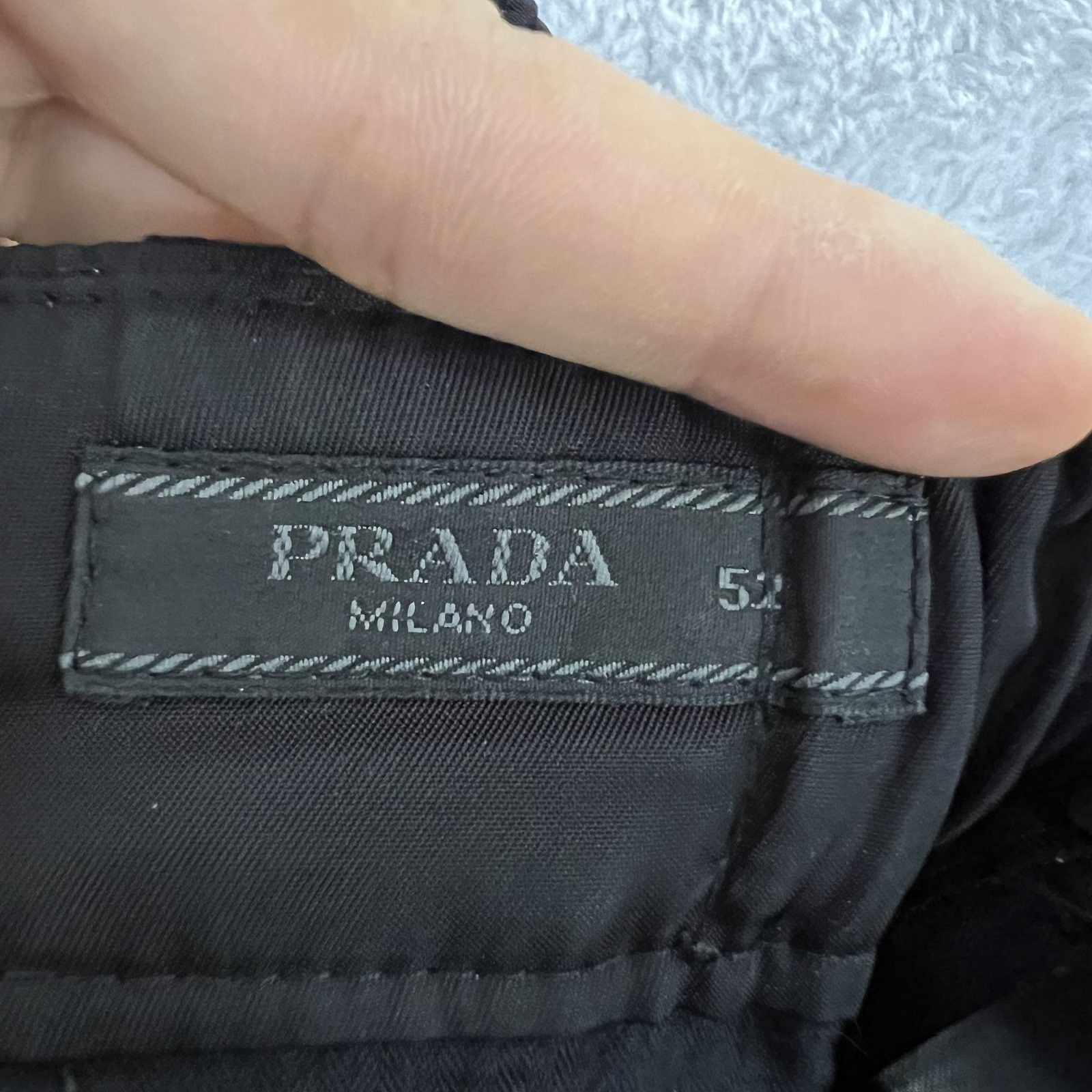 Prada Nylon Shorts with Logo Patch Size US 36 / EU 52 - 4 Thumbnail