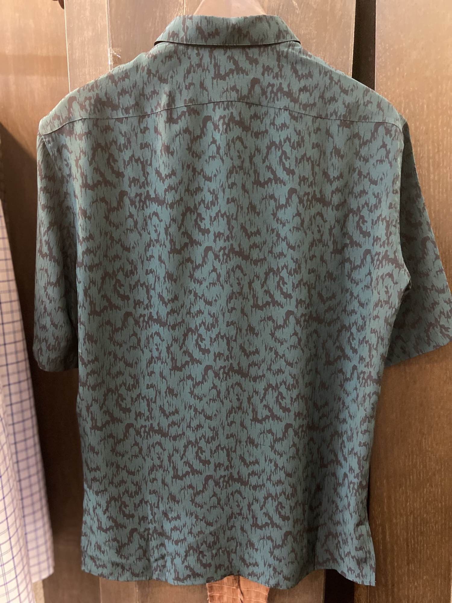 Saint Laurent Paris Green Printed Short Sleeve Shirt Size US S / EU 44-46 / 1 - 2 Thumbnail