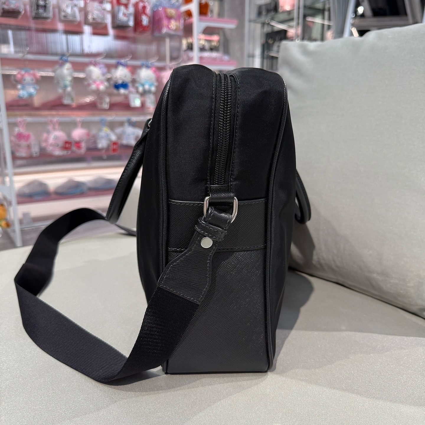 Prada Sleek Black Nylon Briefcase Size ONE SIZE - 4 Thumbnail