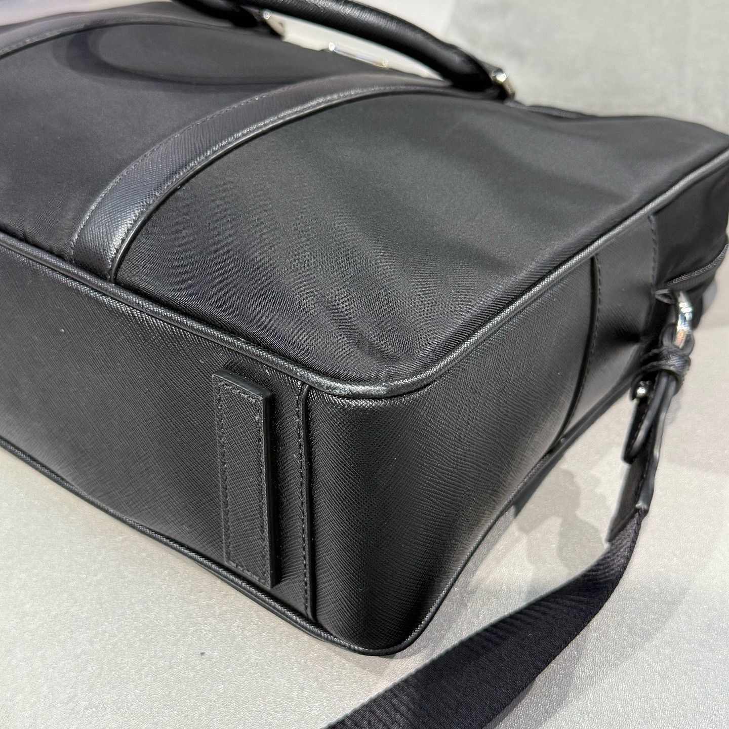 Prada Sleek Black Nylon Briefcase Size ONE SIZE - 9 Thumbnail