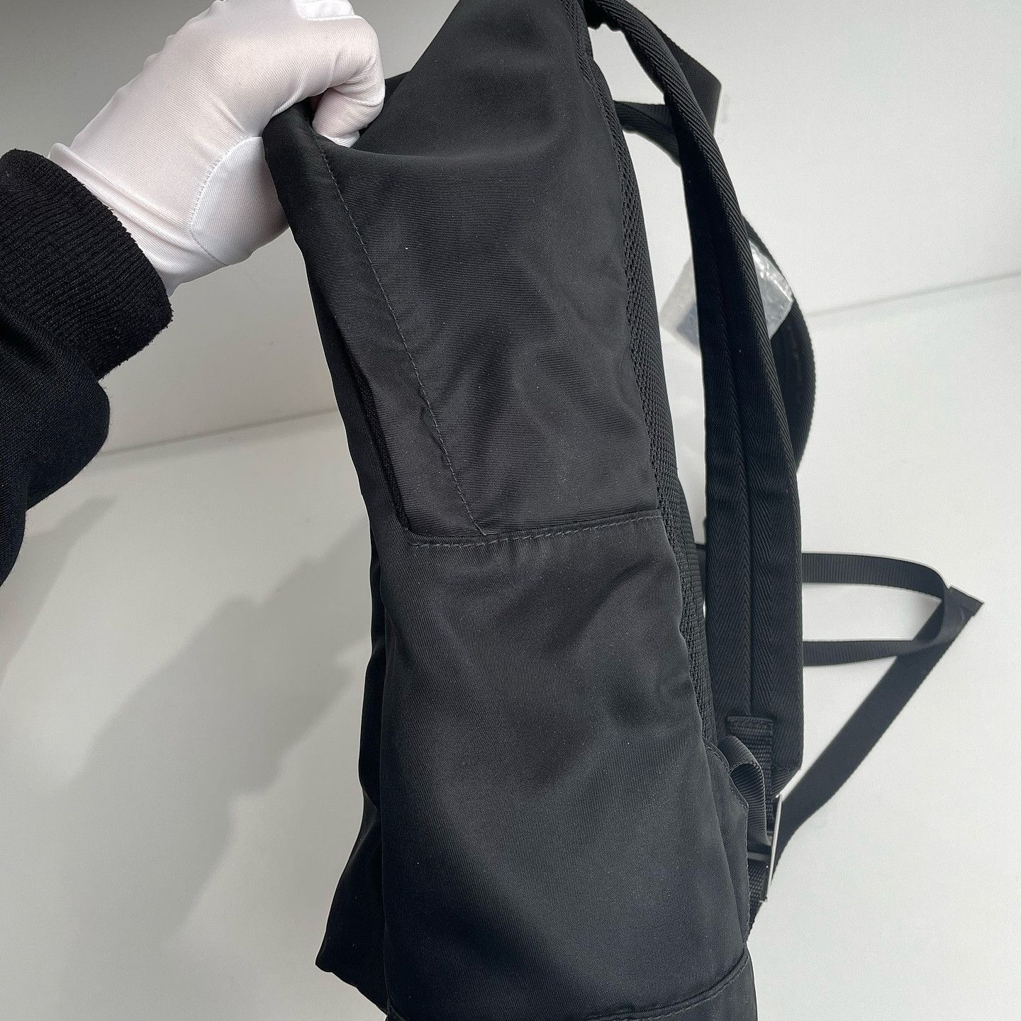 Prada Minimalist Nylon Backpack in Black Size ONE SIZE - 13 Thumbnail