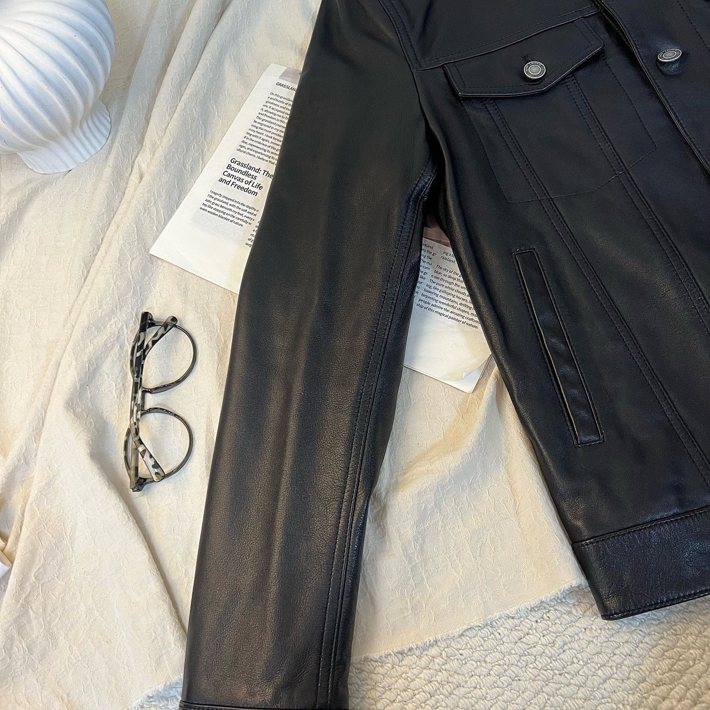 Saint Laurent Paris Classic Black Lambskin Leather Trucker Jacket Size US M / EU 48-50 / 2 - 5 Thumbnail