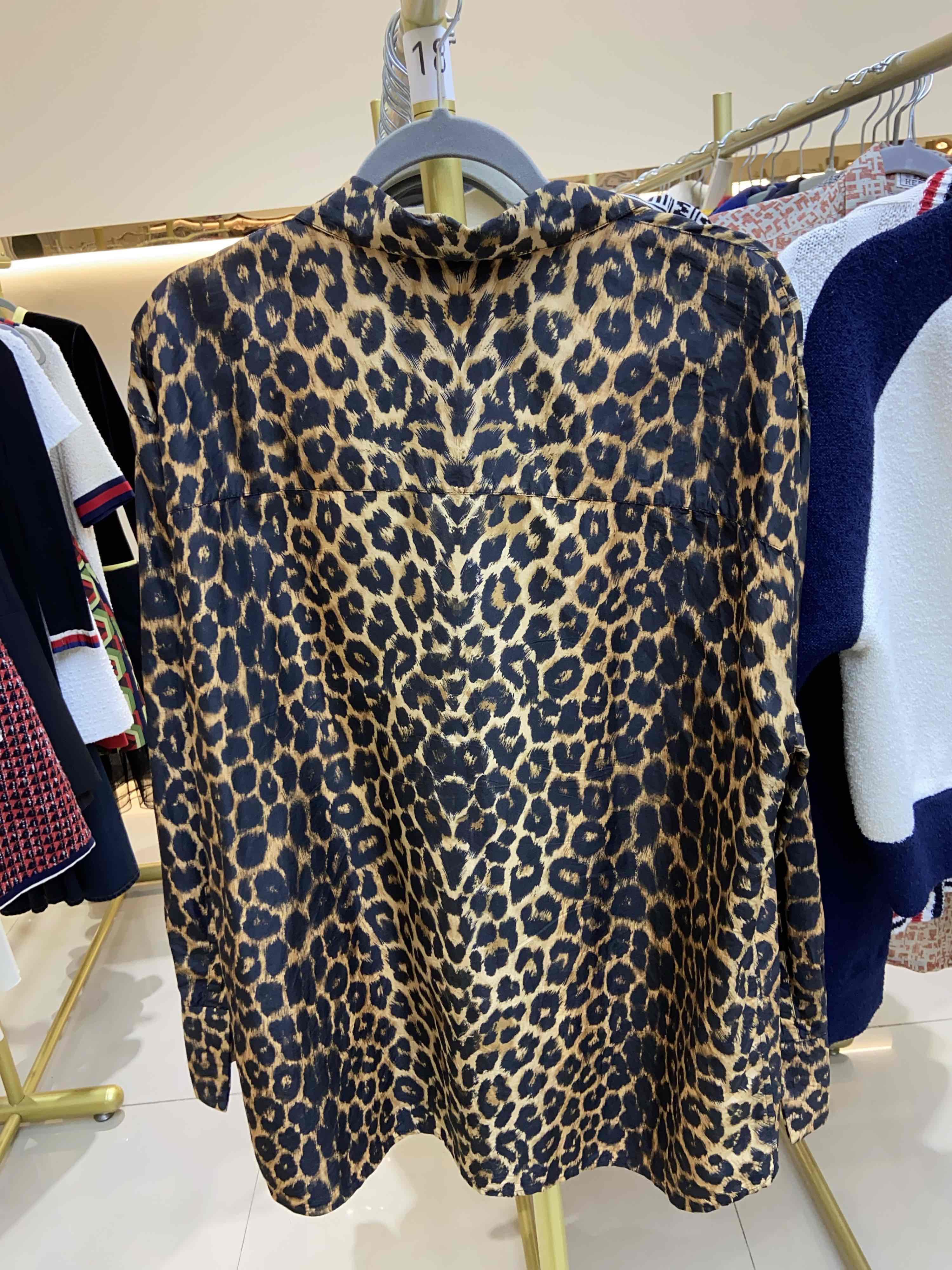 Saint Laurent Paris Leopard Print Silk Button-Up Shirt Size US M / EU 48-50 / 2 - 2 Thumbnail