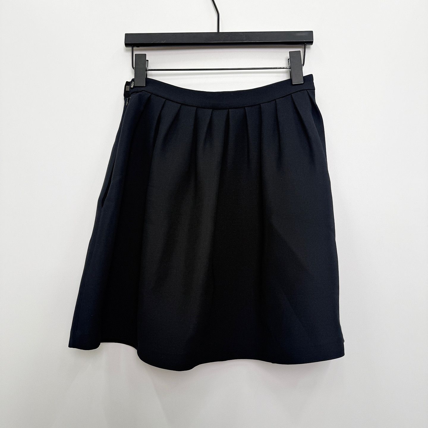 Dior Christian Dior Pleated Mini Skirt fr_36 Size 26" / US 2 / IT 38 - 2 Thumbnail