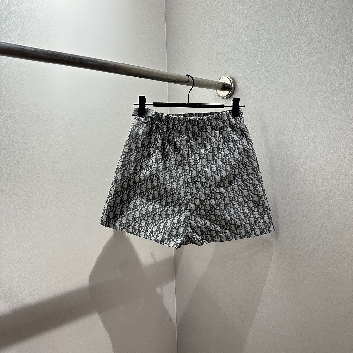 Dior Dior Oblique Pattern Shorts Size 32 Size 24" / US 00 / IT 34 - 2 Thumbnail