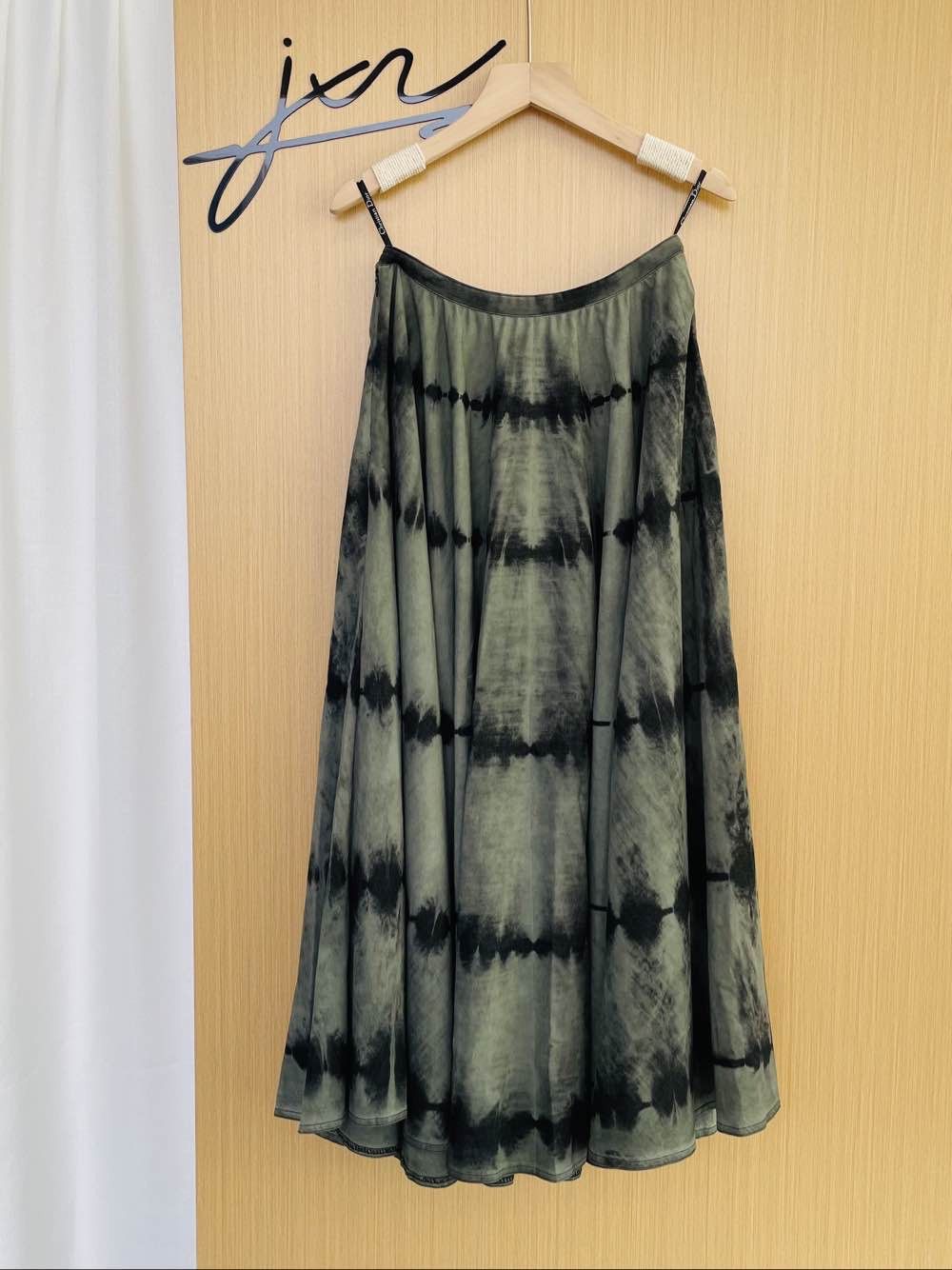 Dior Dior Green Tie-Dye Midi Skirt Size FR 36 Size 26" / US 2 / IT 38 - 2 Thumbnail