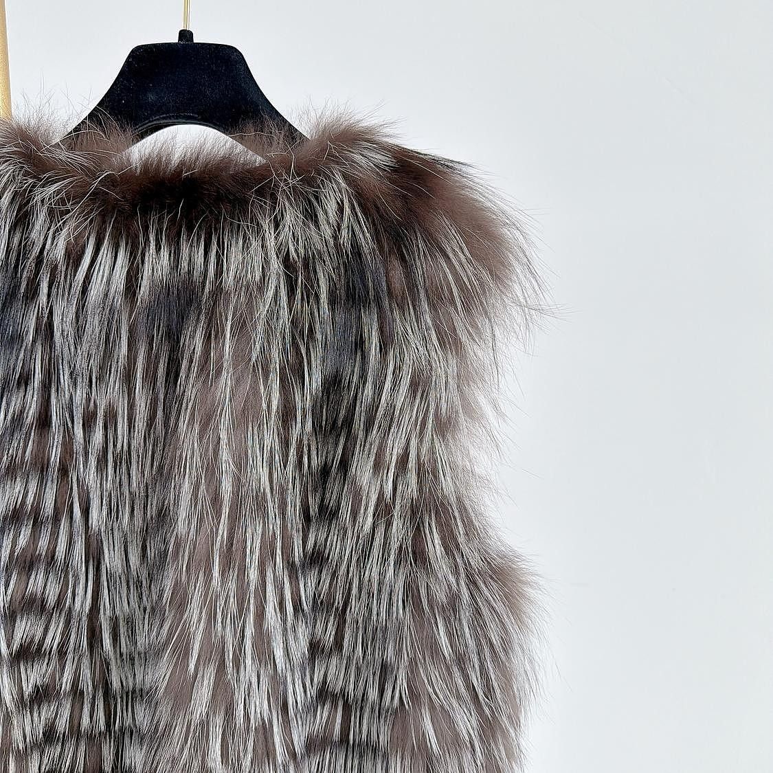 Dior Dior Fox Fur Vest Size 36 Size XS / US 0-2 / IT 36-38 - 7 Thumbnail