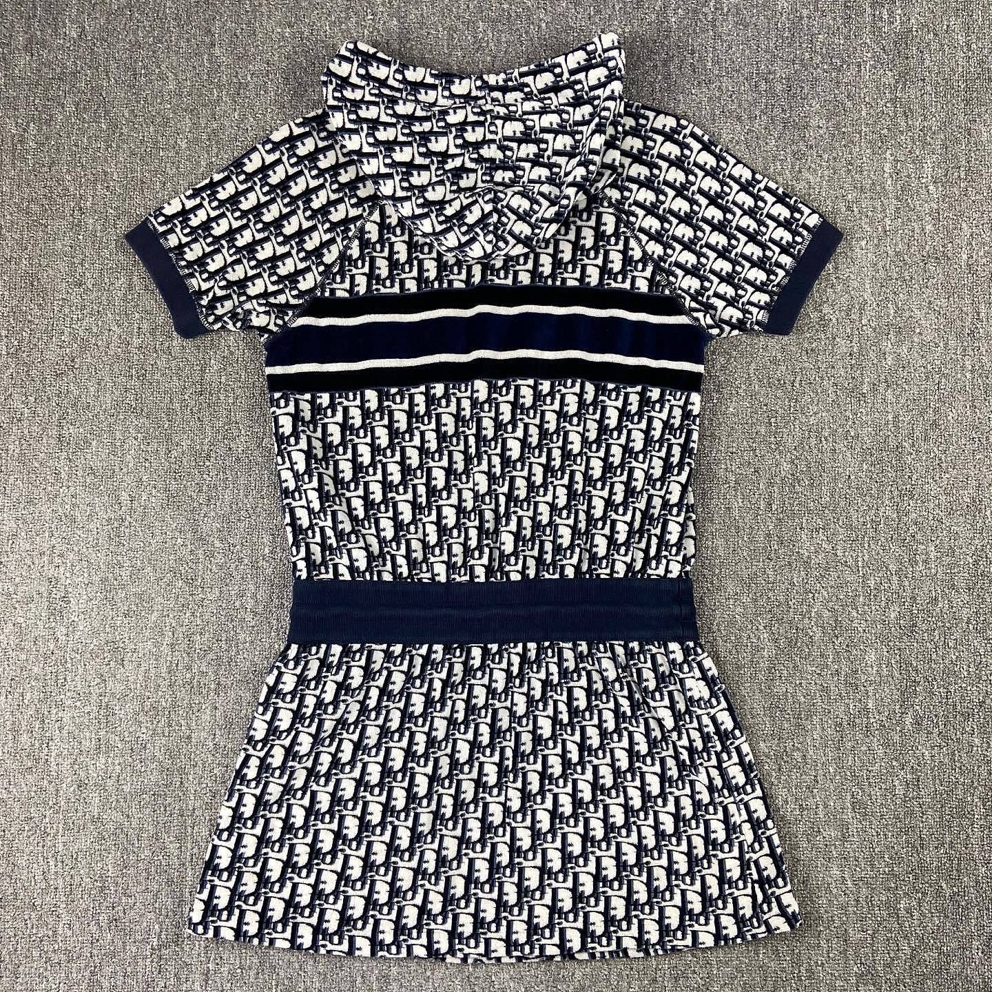 Dior Dior Oblique Hooded Mini Dress Size XS Size XS / US 0-2 / IT 36-38 - 2 Thumbnail