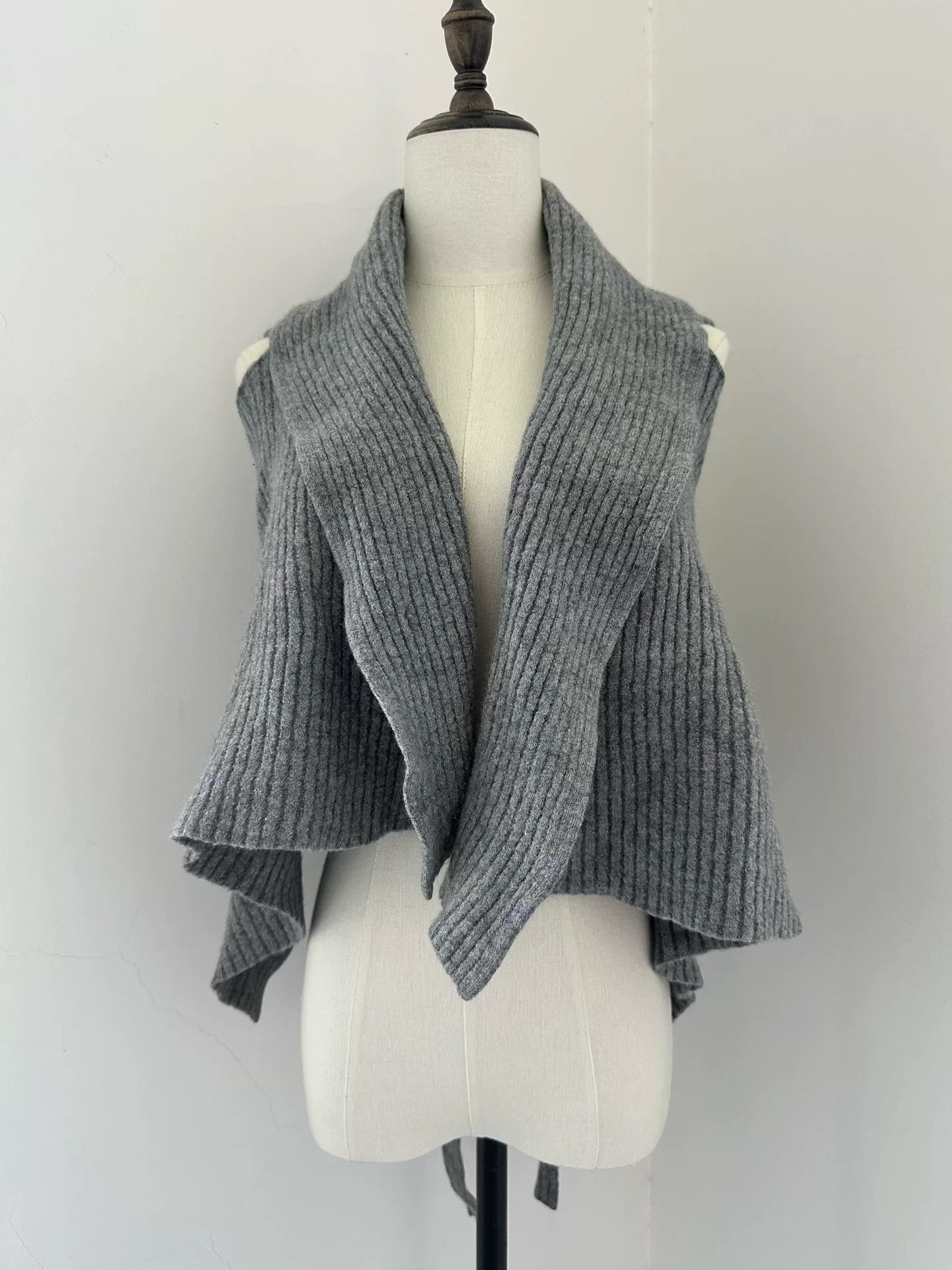 Issey Miyake Issey Miyake 2004 Mainline Knit Vest Size M / US 6-8 / IT 42-44 - 6 Thumbnail