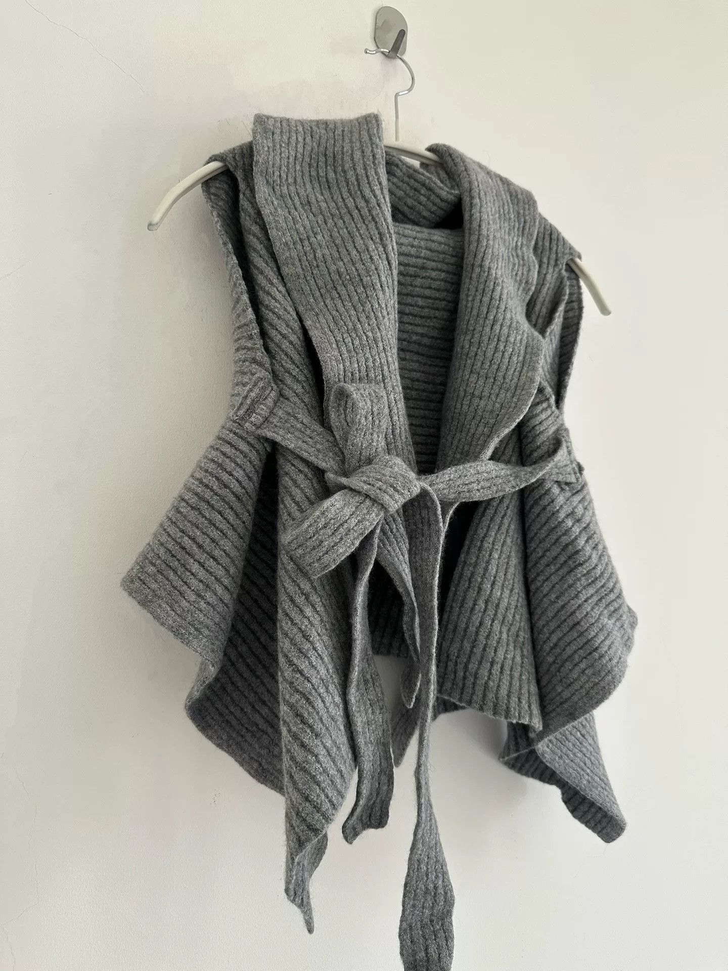 Issey Miyake Issey Miyake 2004 Mainline Knit Vest Size M / US 6-8 / IT 42-44 - 8 Thumbnail