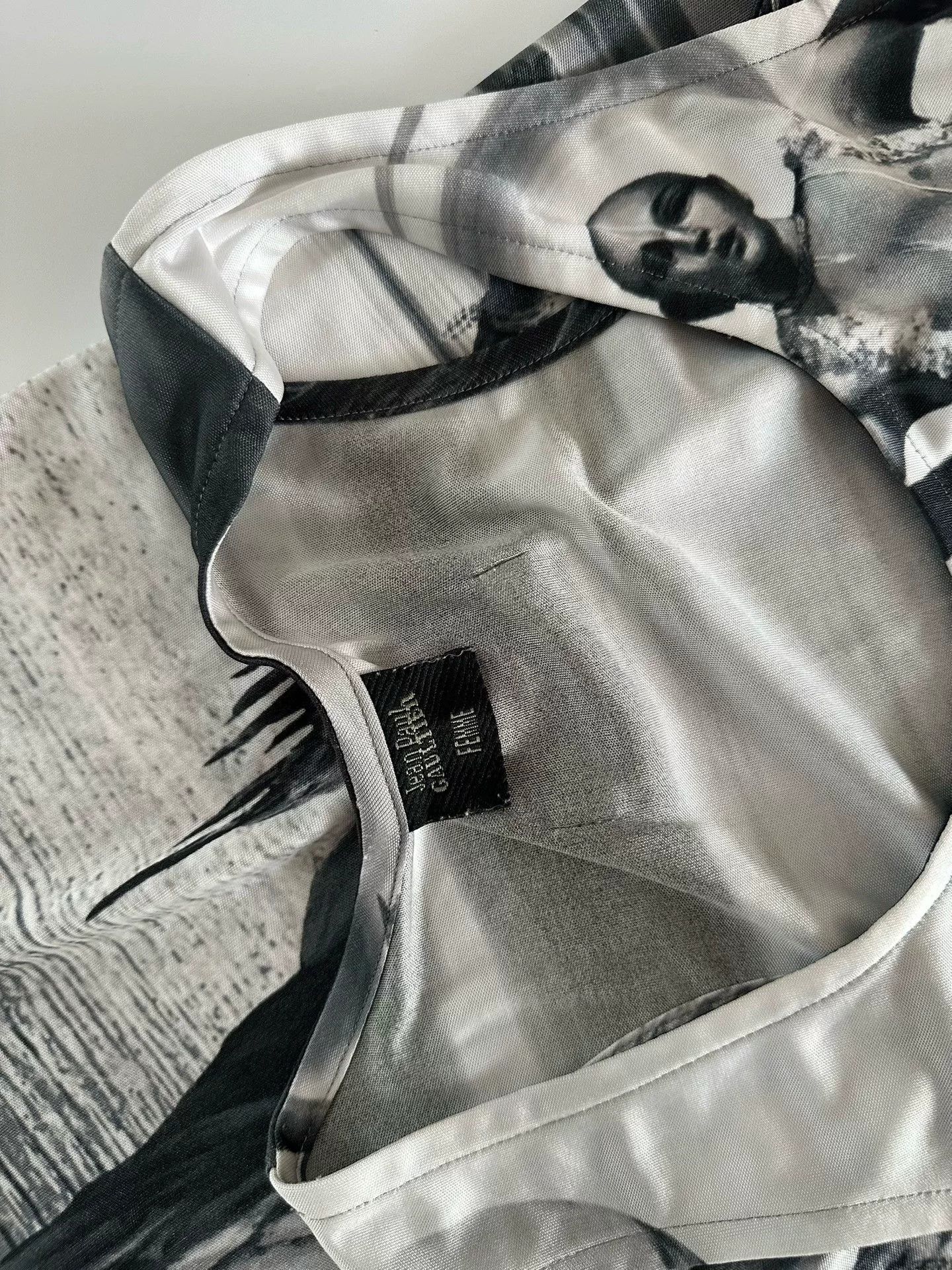 Jean Paul Gaultier Jean Paul Gaultier Vintage Monk Portrait Vest Size US M / EU 48-50 / 2 - 6 Thumbnail