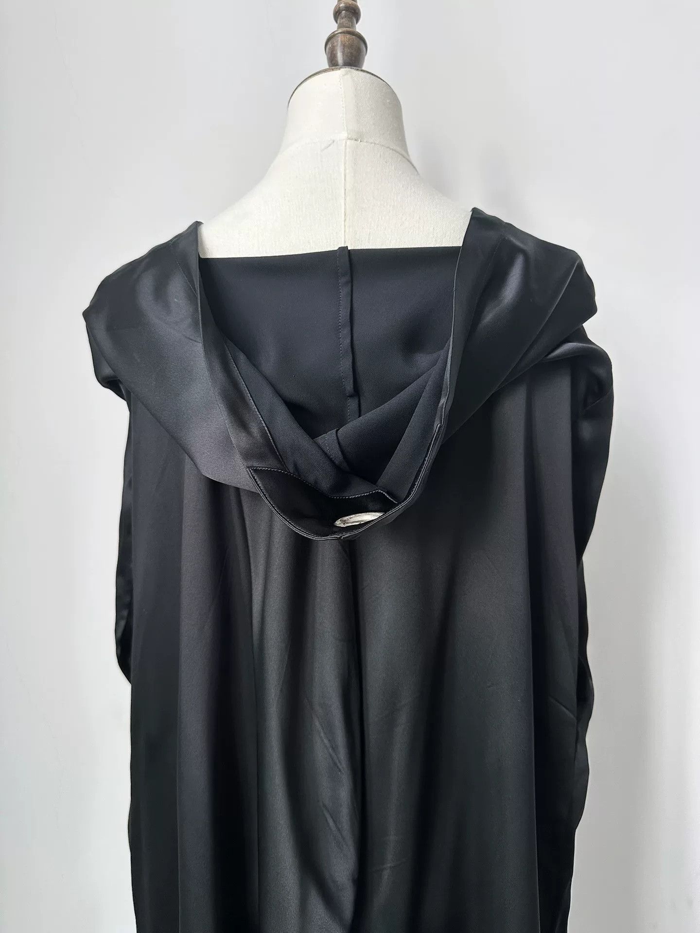Maison Margiela Maison Margiela 2012 Vintage Satin Dress Size S / US 4 / IT 40 - 8 Thumbnail