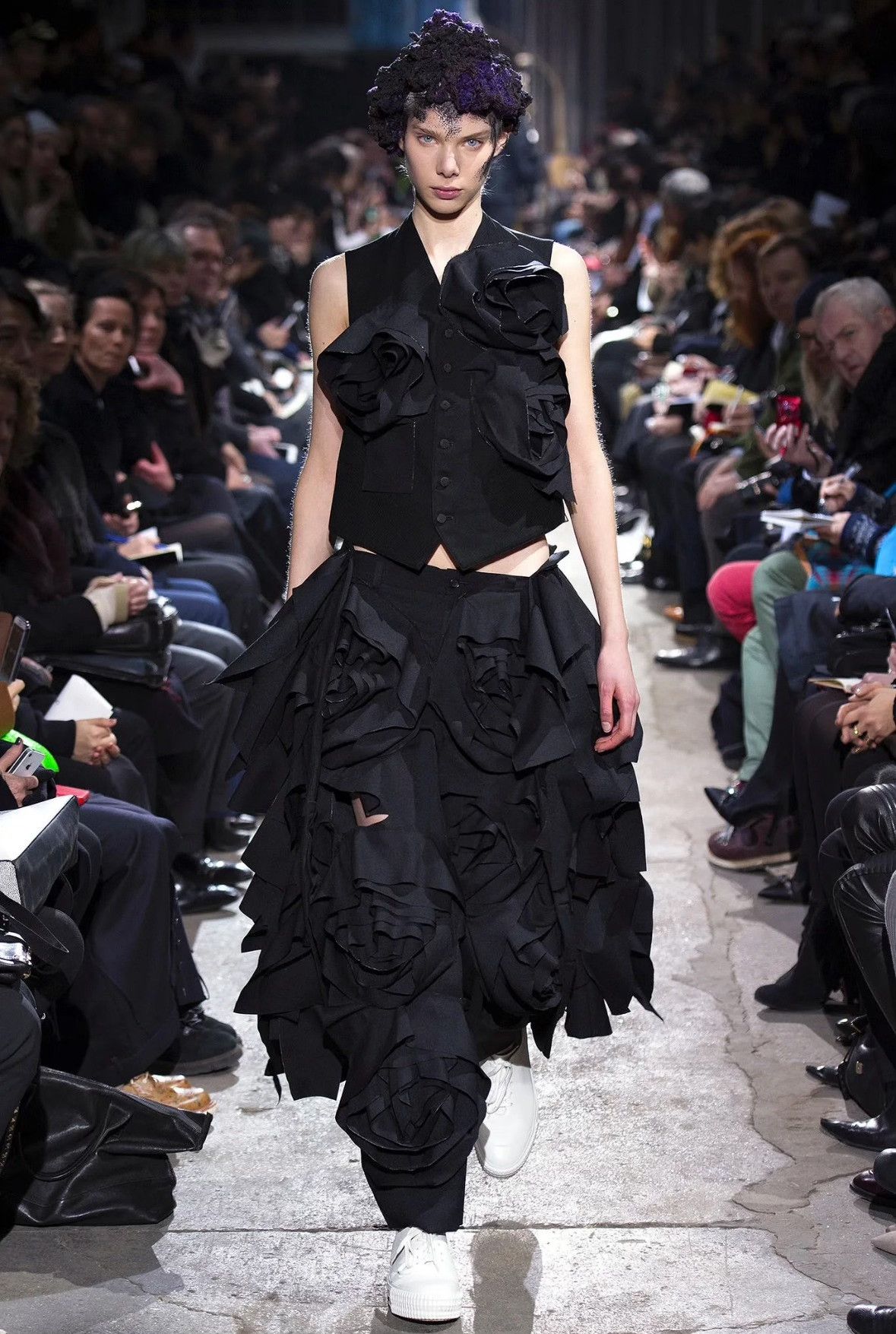 Rei Kawakubo Comme des Garcons 2013 Main Line 3D Rose Vest Size S / US 4 / IT 40 - 2 Thumbnail