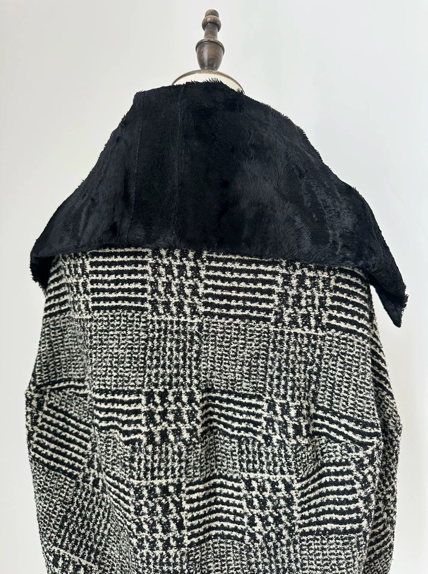 Junya Watanabe Junya Watanabe 2008 Runway Deconstructed Cape Size US S / EU 44-46 / 1 - 7 Thumbnail