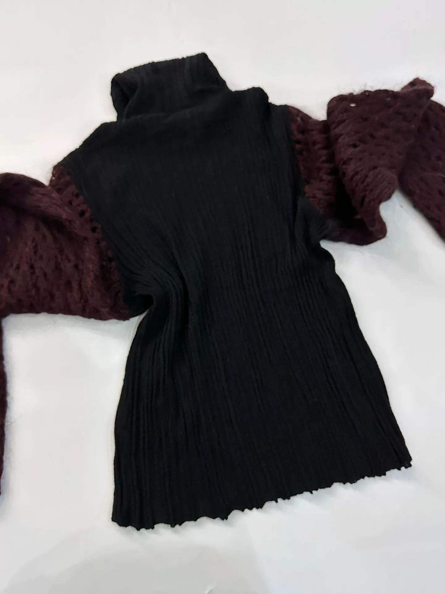 Dries Van Noten Dries Van Noten Spliced Hollow-Out Long-Sleeve Knit Size S / US 4 / IT 40 - 7 Thumbnail