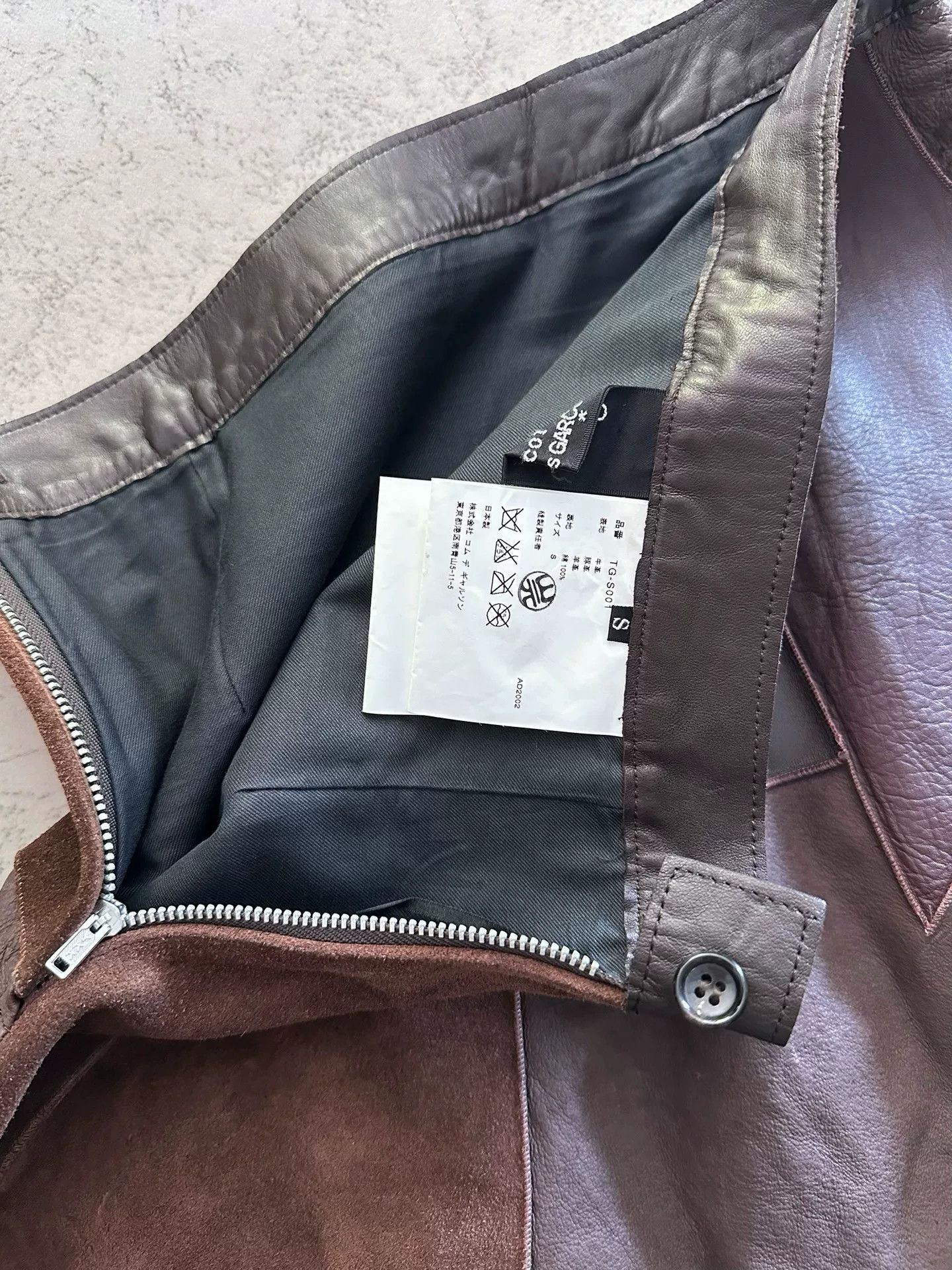 Rei Kawakubo Comme des Garçons Tricot Leather Skirt Size 36" / US 14 / IT 50 - 4 Thumbnail
