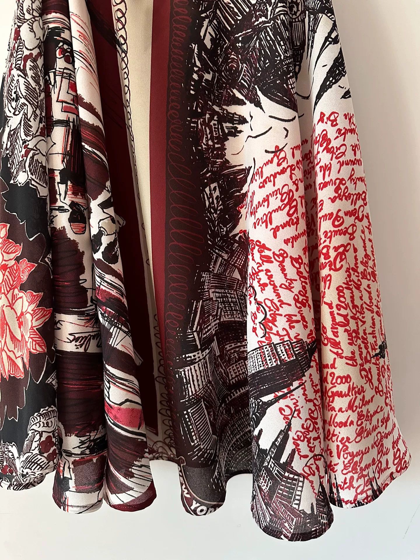 Jean Paul Gaultier Jean Paul Gaultier Vintage Print Skirt Size 40" / US 18 - 5 Thumbnail