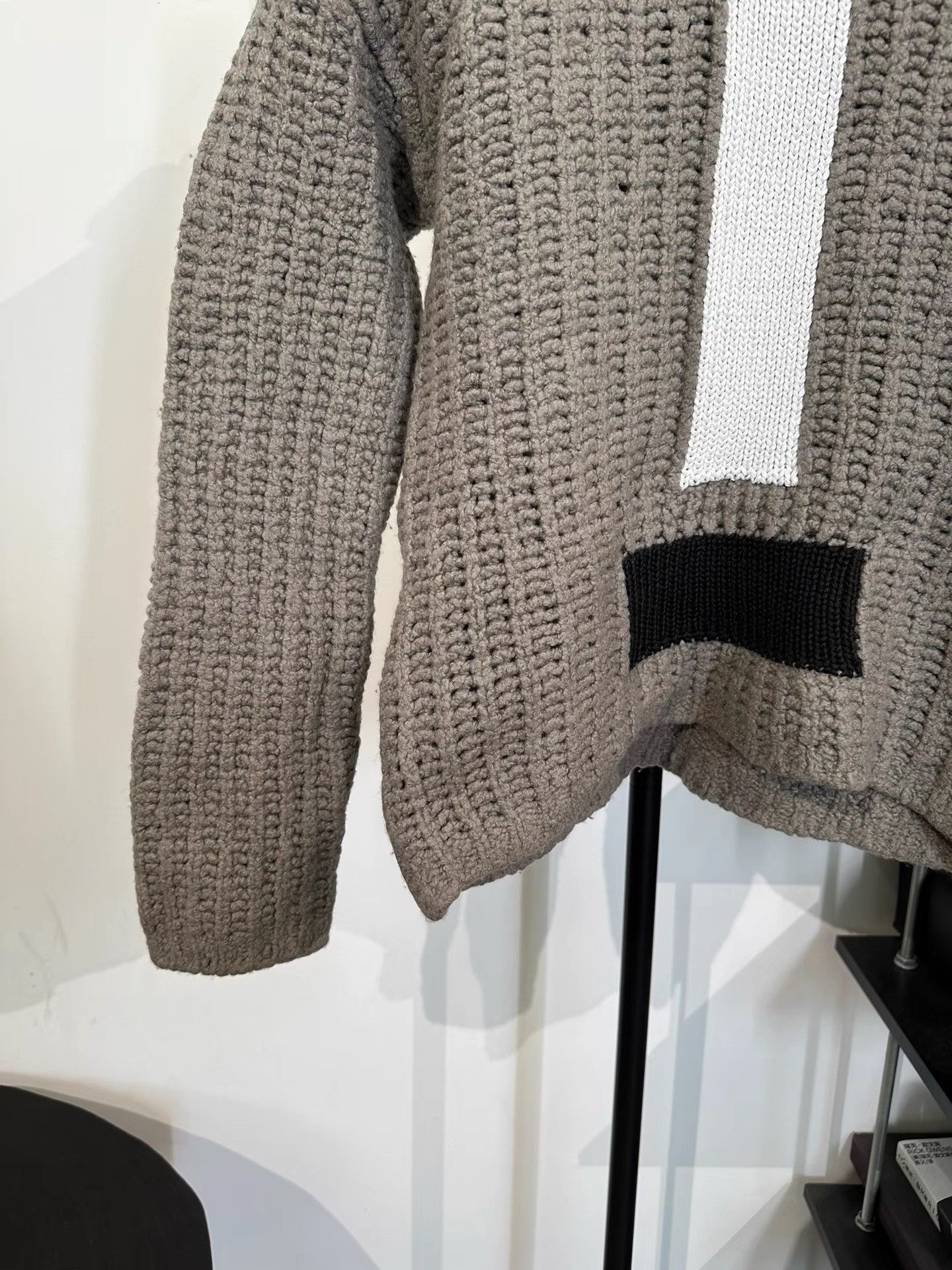 Rick Owens Hooded Knitted Sweater Coat in Gray Size US M / EU 48-50 / 2 - 5 Thumbnail