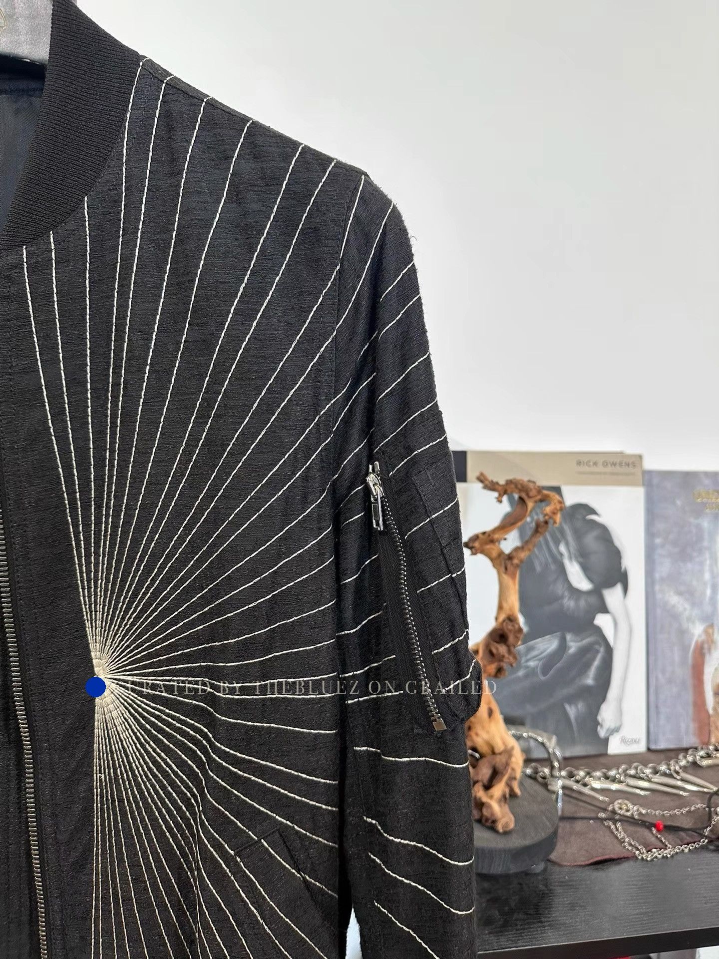 Rick Owens Runway Ma-1 Ray Jacket in Black Size US S / EU 44-46 / 1 - 5 Thumbnail