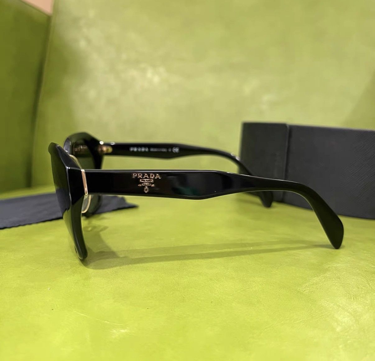 Prada Unique Irregular Black Sunglasses Size ONE SIZE - 6 Thumbnail