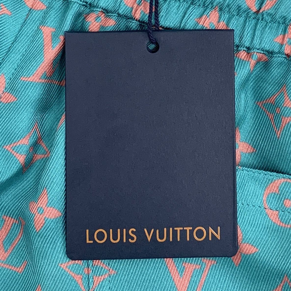 Louis Vuitton Monogram All-Over Print Silk Shorts Size US 32 / EU 48 - 8 Thumbnail