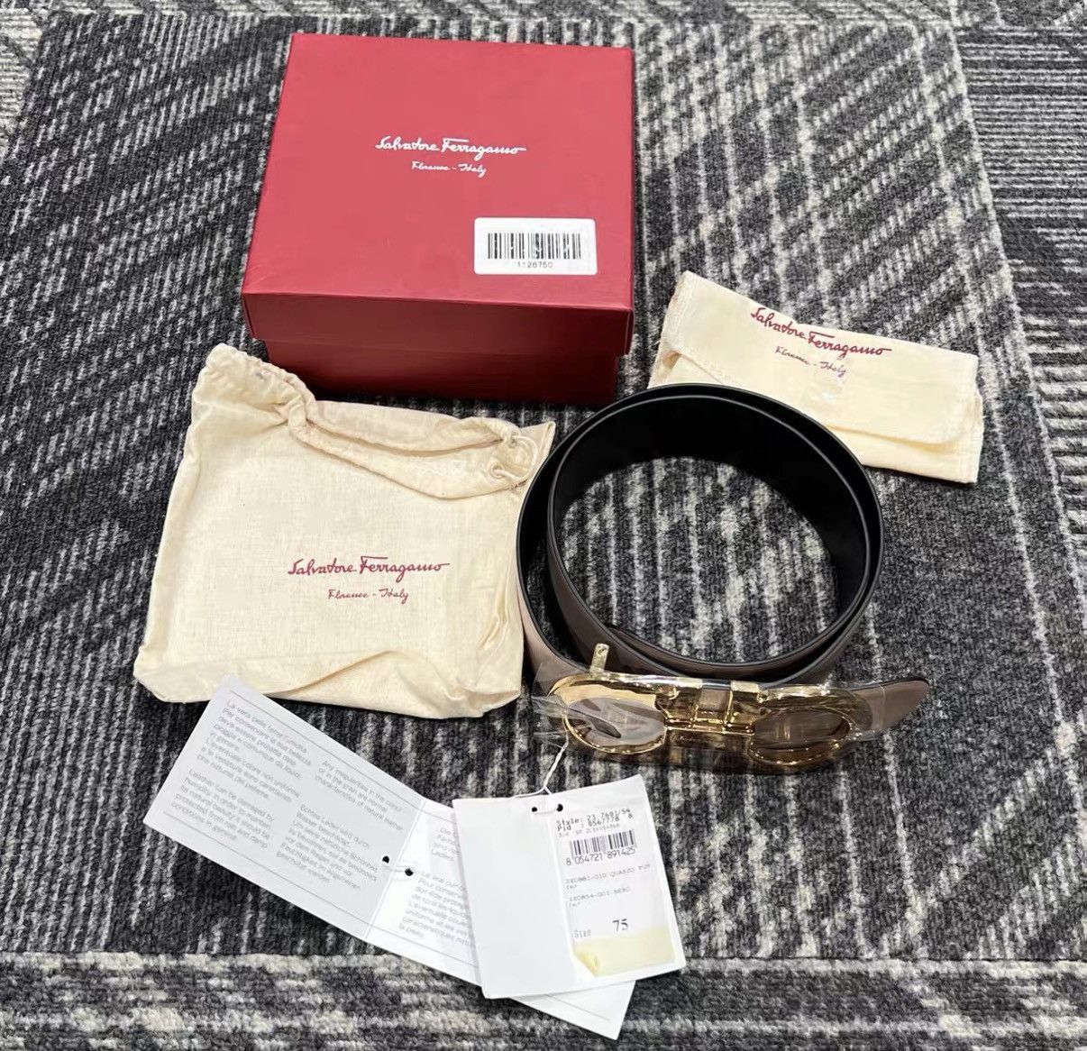 Salvatore Ferragamo Reversible Beige Leather Gold Buckle Belt Size ONE SIZE - 2 Thumbnail