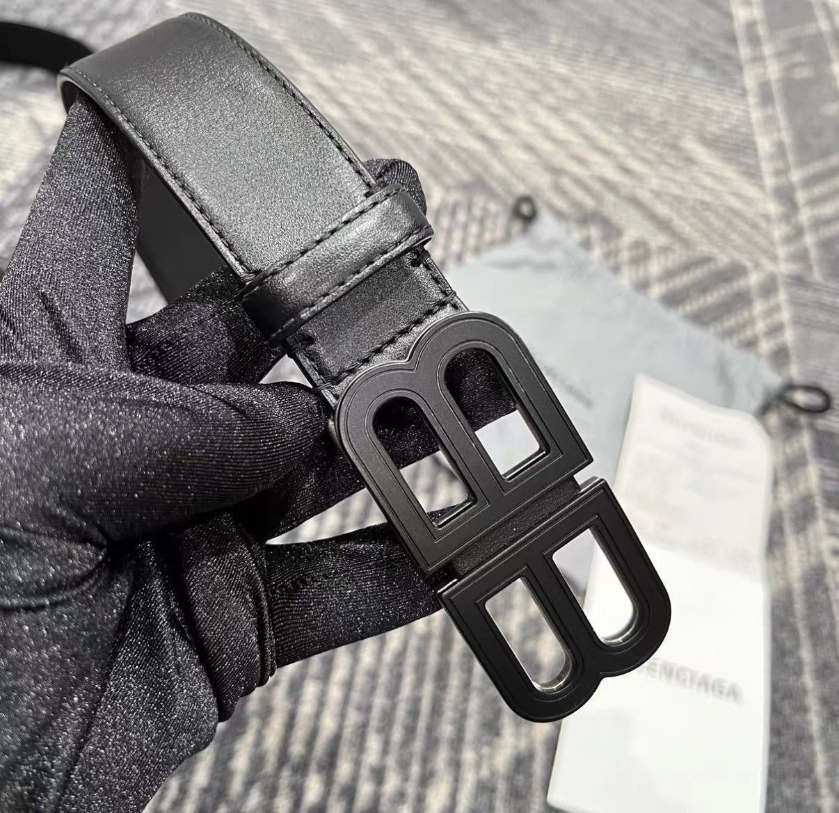 Balenciaga BB Logo Pin Buckle Leather Belt Size ONE SIZE - 4 Thumbnail