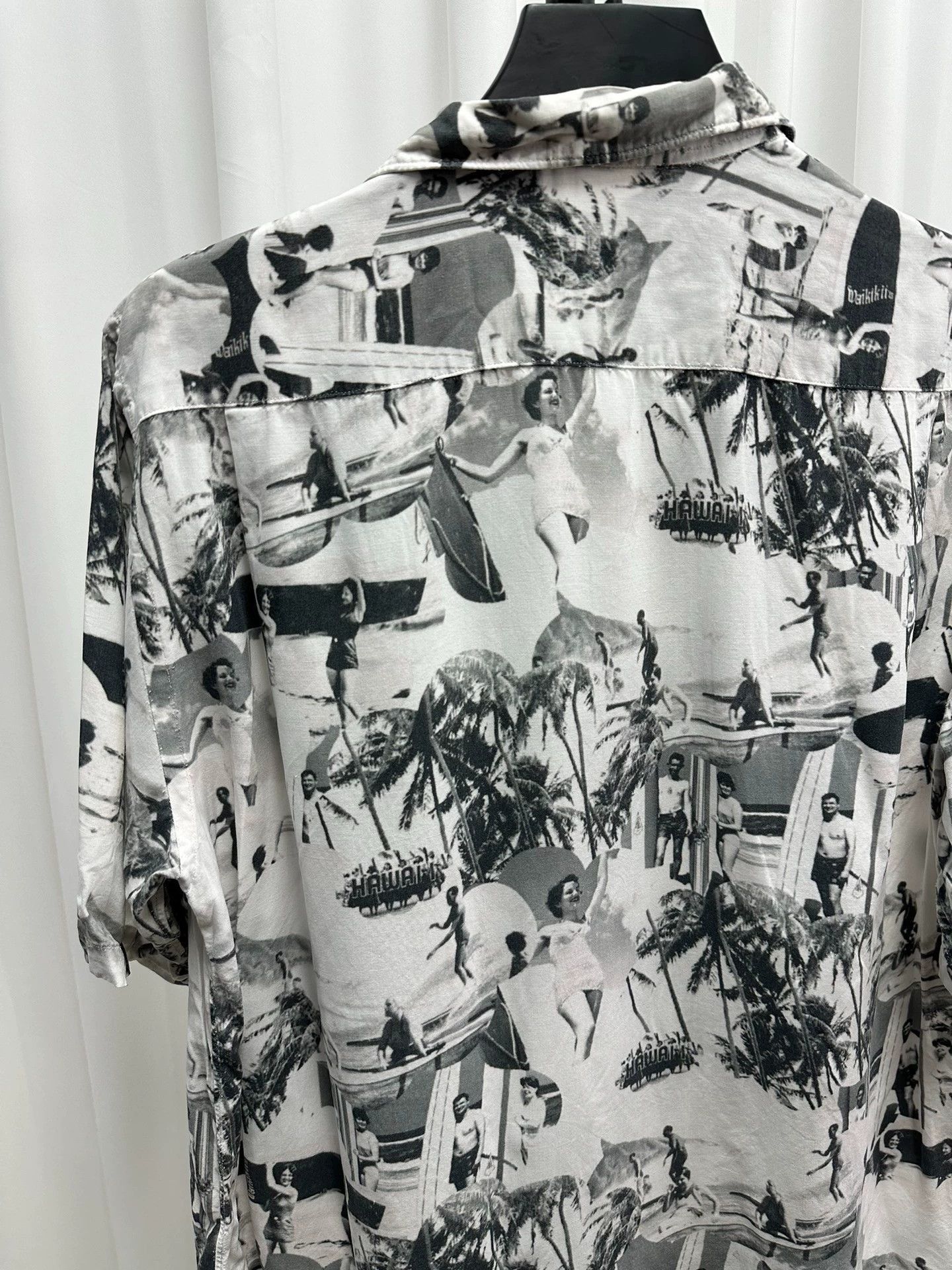 Comme des Garcons Hawaiian-Inspired Multi-Print Button-Up Shirt Size US M / EU 48-50 / 2 - 6 Thumbnail