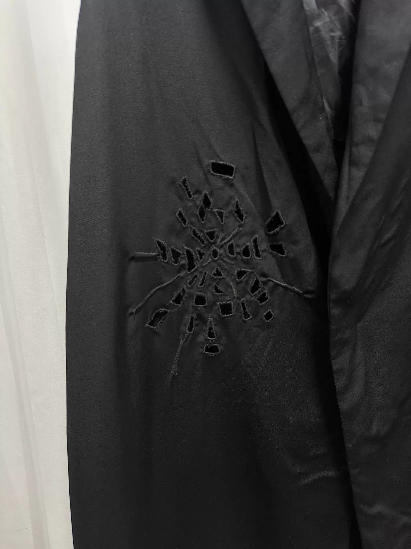 Yohji Yamamoto Cutout Long Vest in Black Size US S / EU 44-46 / 1 - 2 Thumbnail