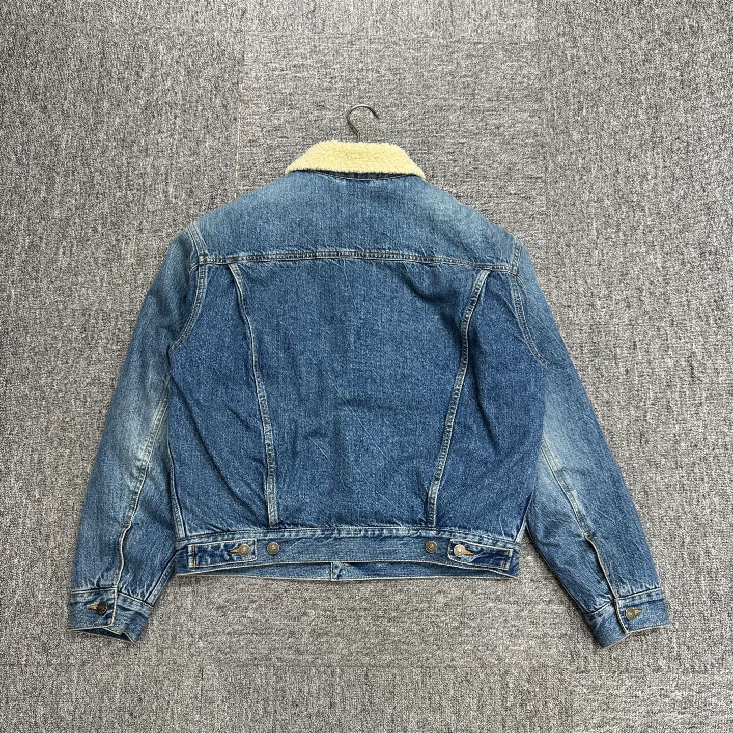 Gucci Shearling Lined Denim Jacket in Blue Size US S / EU 44-46 / 1 - 5 Thumbnail