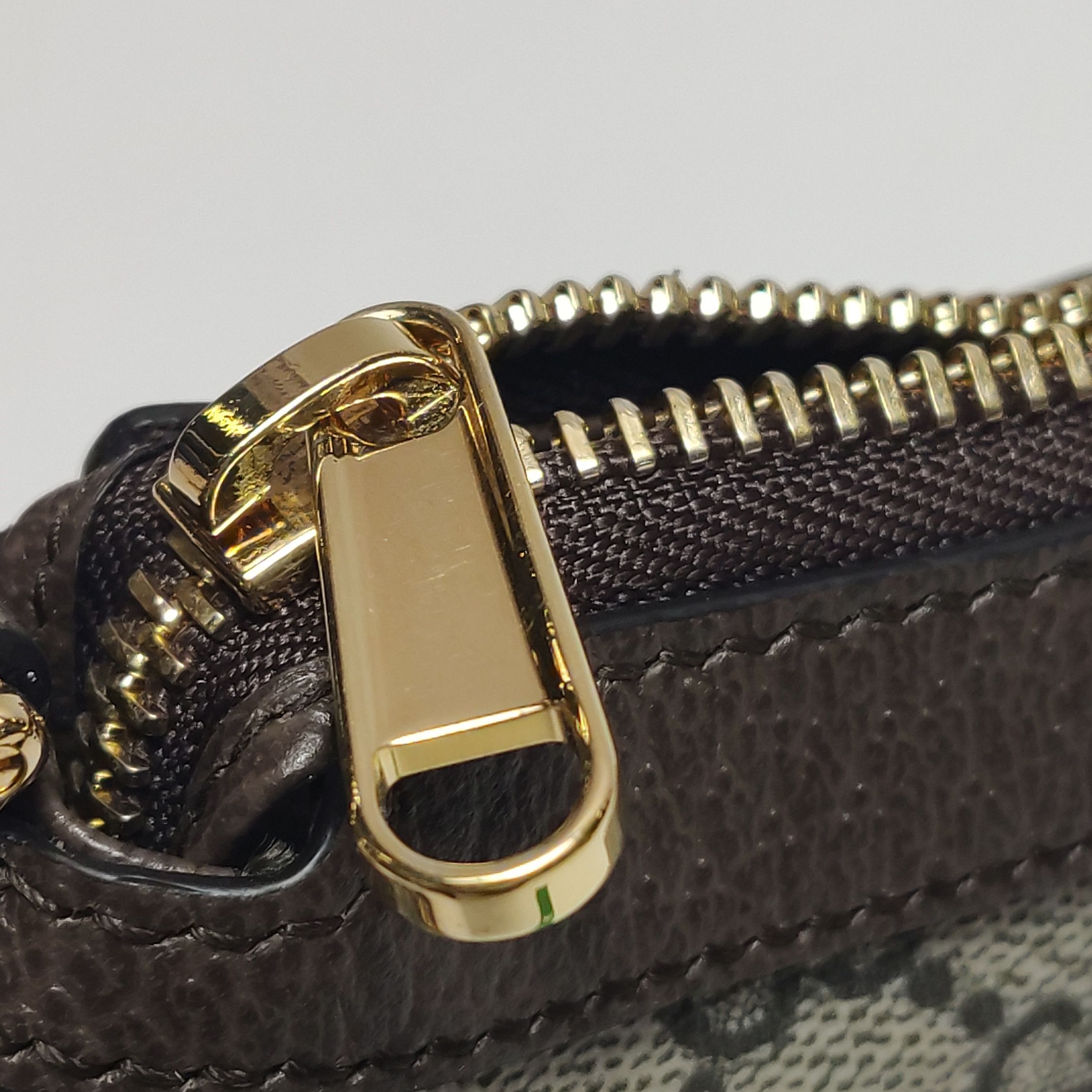 Gucci Gucci Women os Shoulder Bags Size ONE SIZE - 11 Thumbnail
