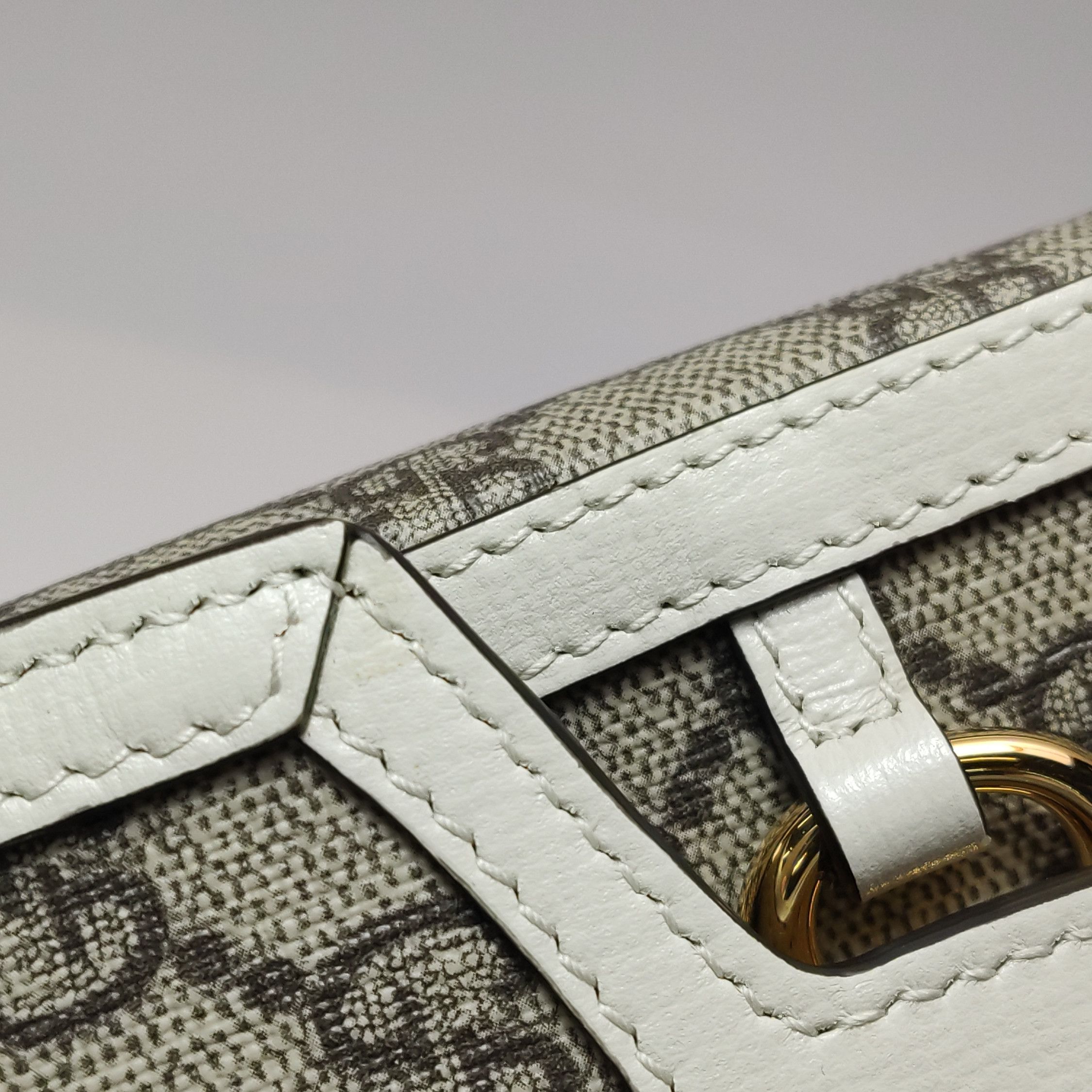 Gucci Gucci Women os Crossbody Bags Size ONE SIZE - 17 Thumbnail