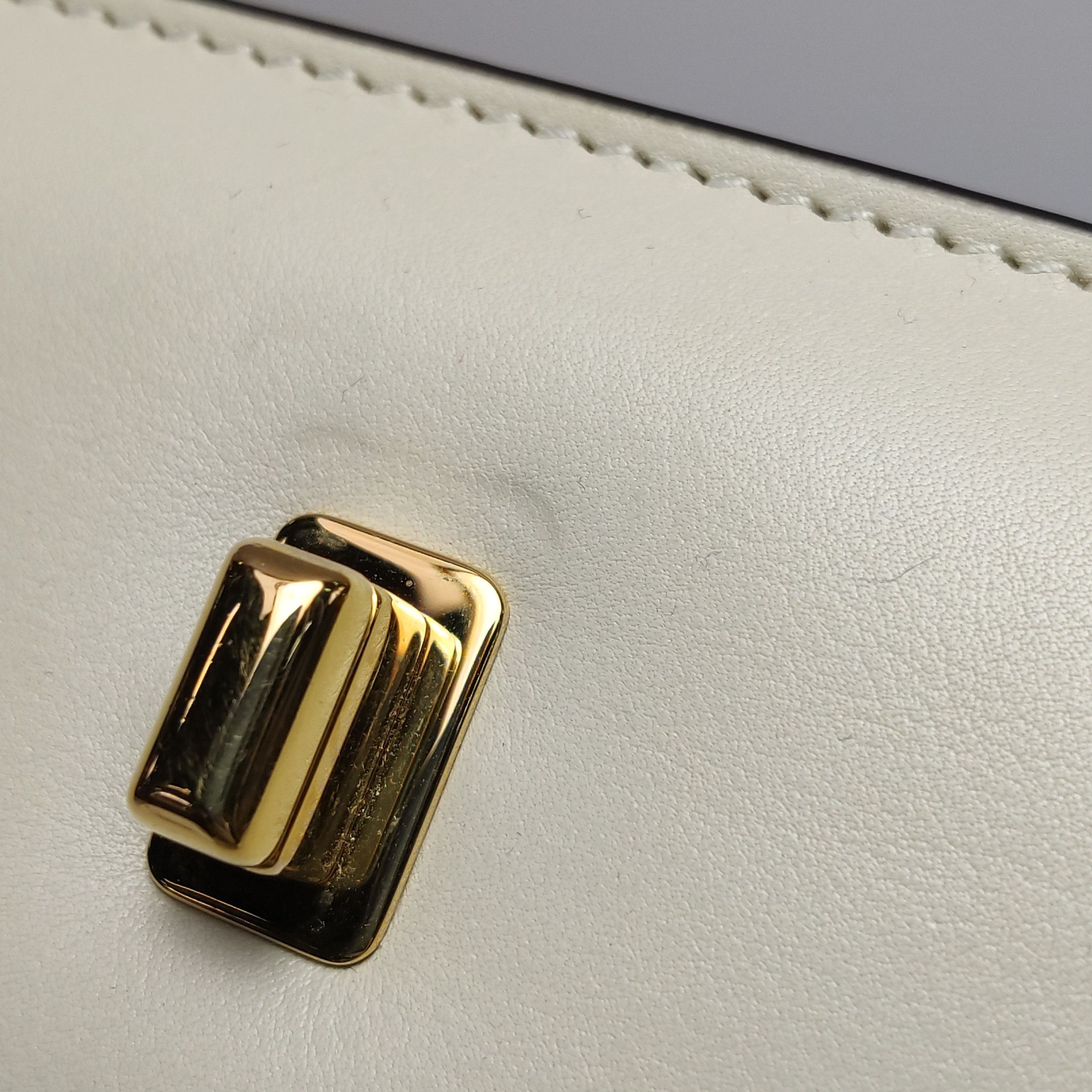 Gucci Gucci Women os Shoulder Bags Size ONE SIZE - 10 Thumbnail