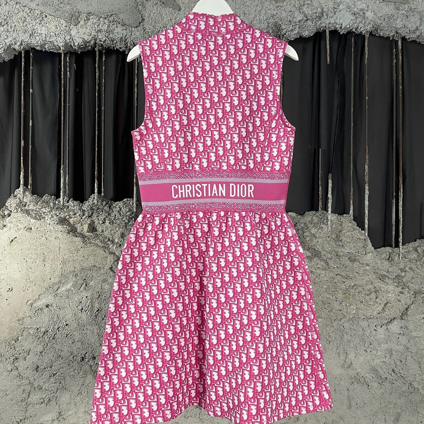 Dior Christian Dior Pink Oblique Mini Dress Size FR 34 Size XS / US 0-2 / IT 36-38 - 2 Thumbnail