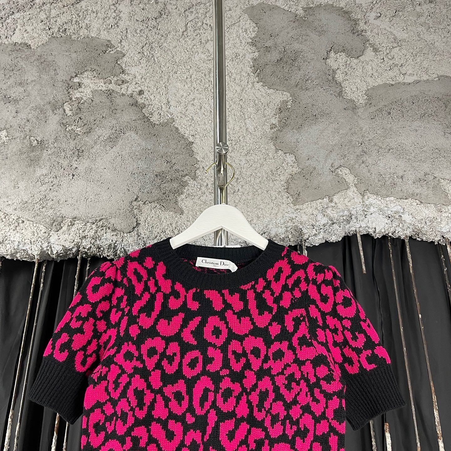 Dior Dior Leopard Print Cashmere Knit Top Size 36 Size XS / US 0-2 / IT 36-38 - 5 Thumbnail