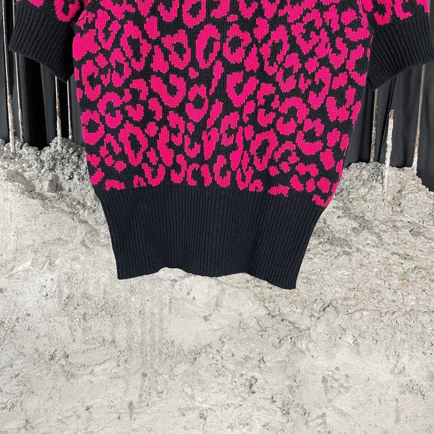 Dior Dior Leopard Print Cashmere Knit Top Size 36 Size XS / US 0-2 / IT 36-38 - 6 Thumbnail