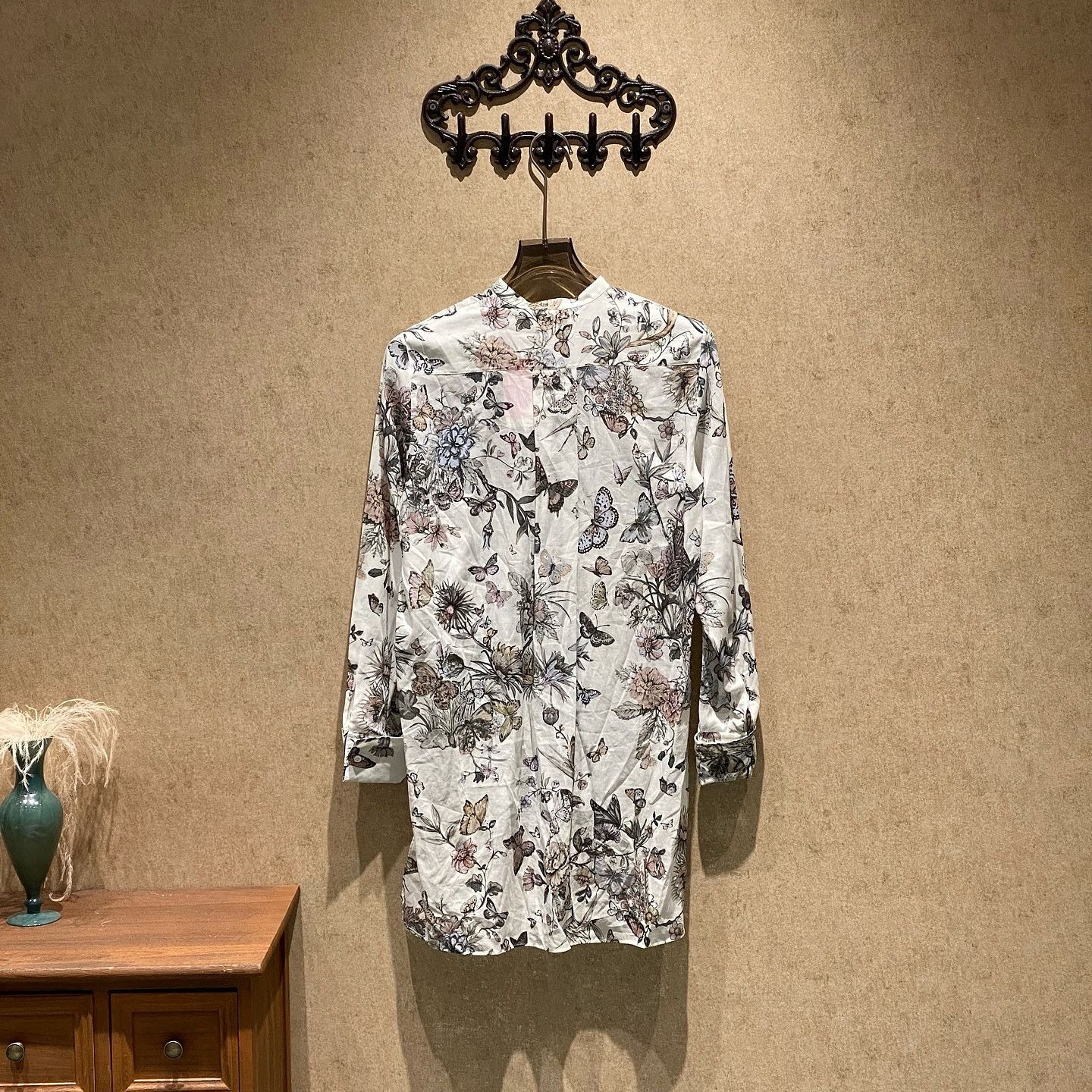 Dior Christian Dior Floral Print Button Up Shirt Size 34 Size XS / US 0-2 / IT 36-38 - 2 Thumbnail